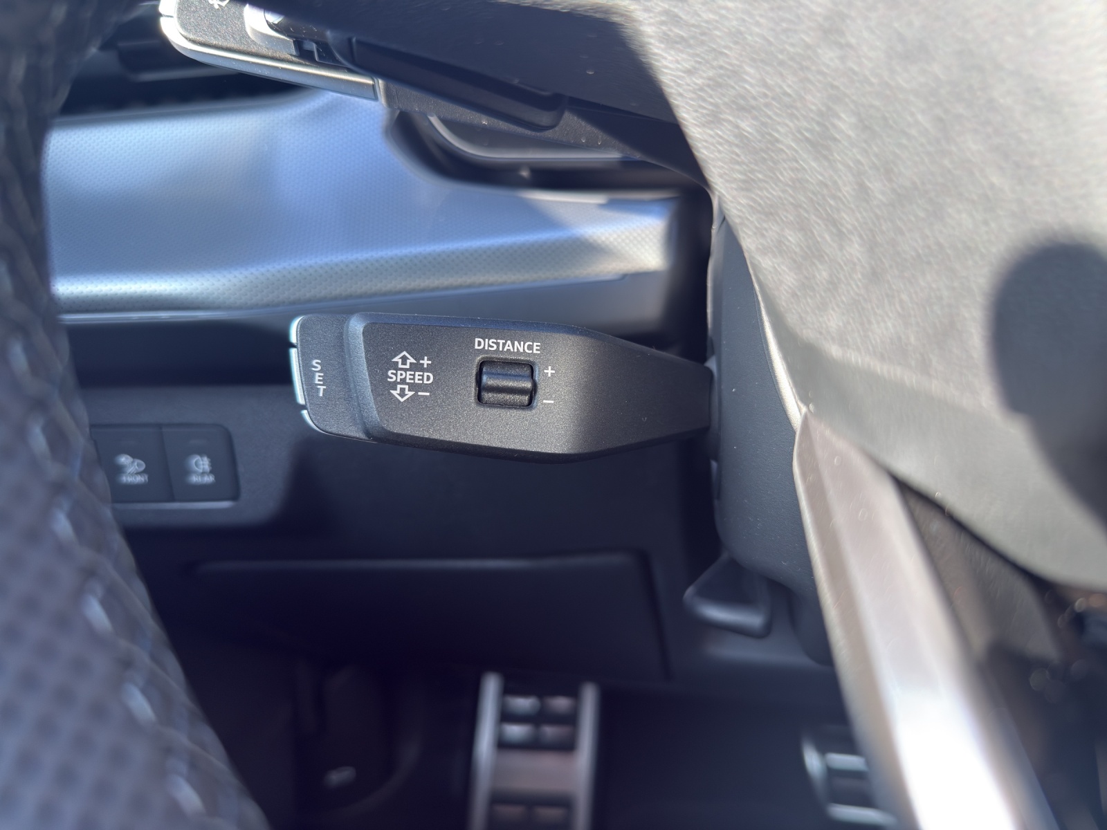 AUDI Q3 SUV 110 kW TFSI S tronic-image-15
