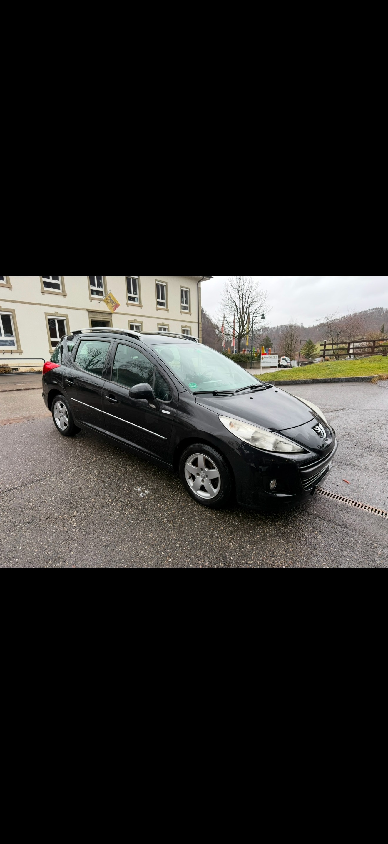PEUGEOT 207 SW 1.4 16V Millesim 200-image-0