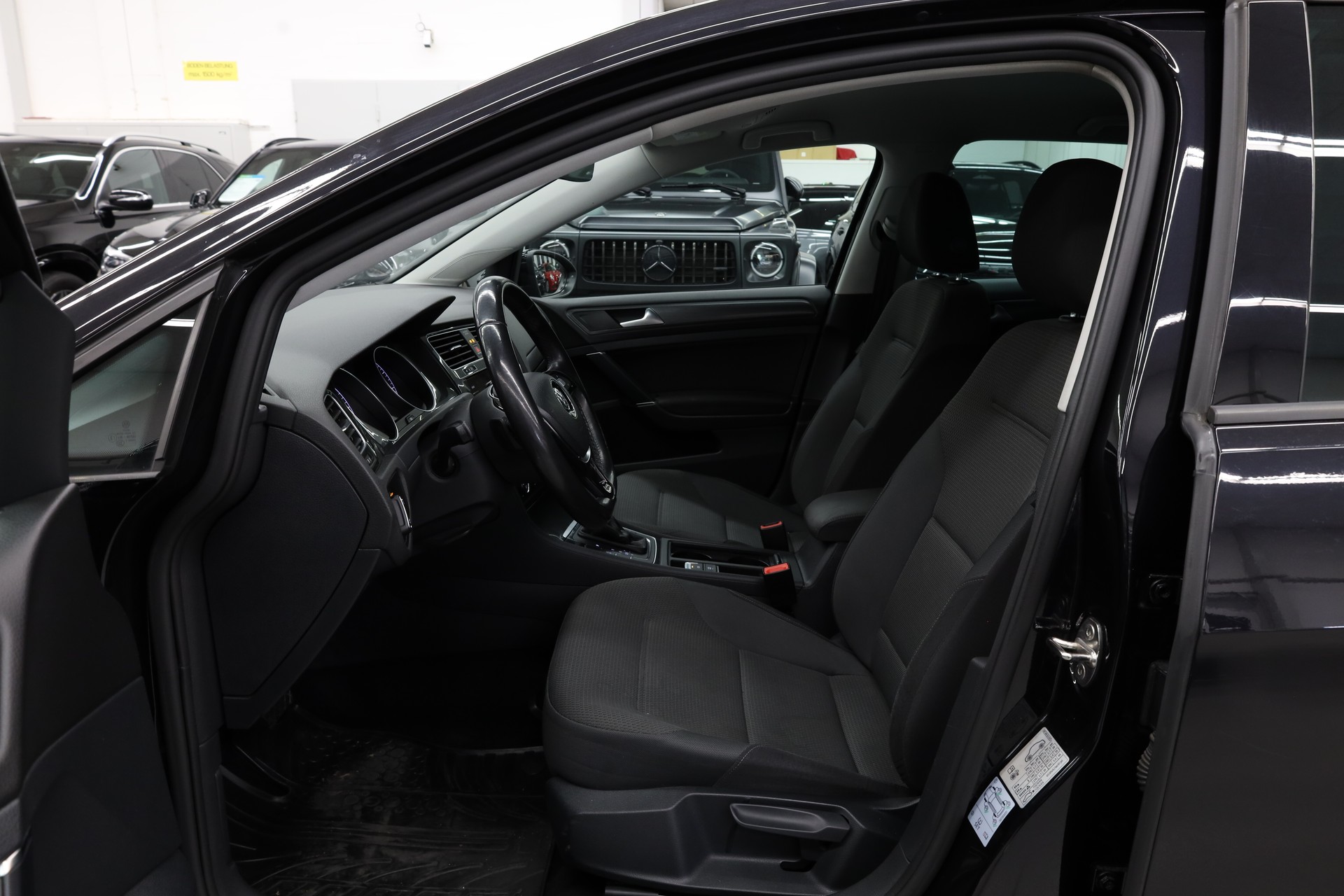 VW Golf VII 2.0 TDI Comfortline DSG-image-11