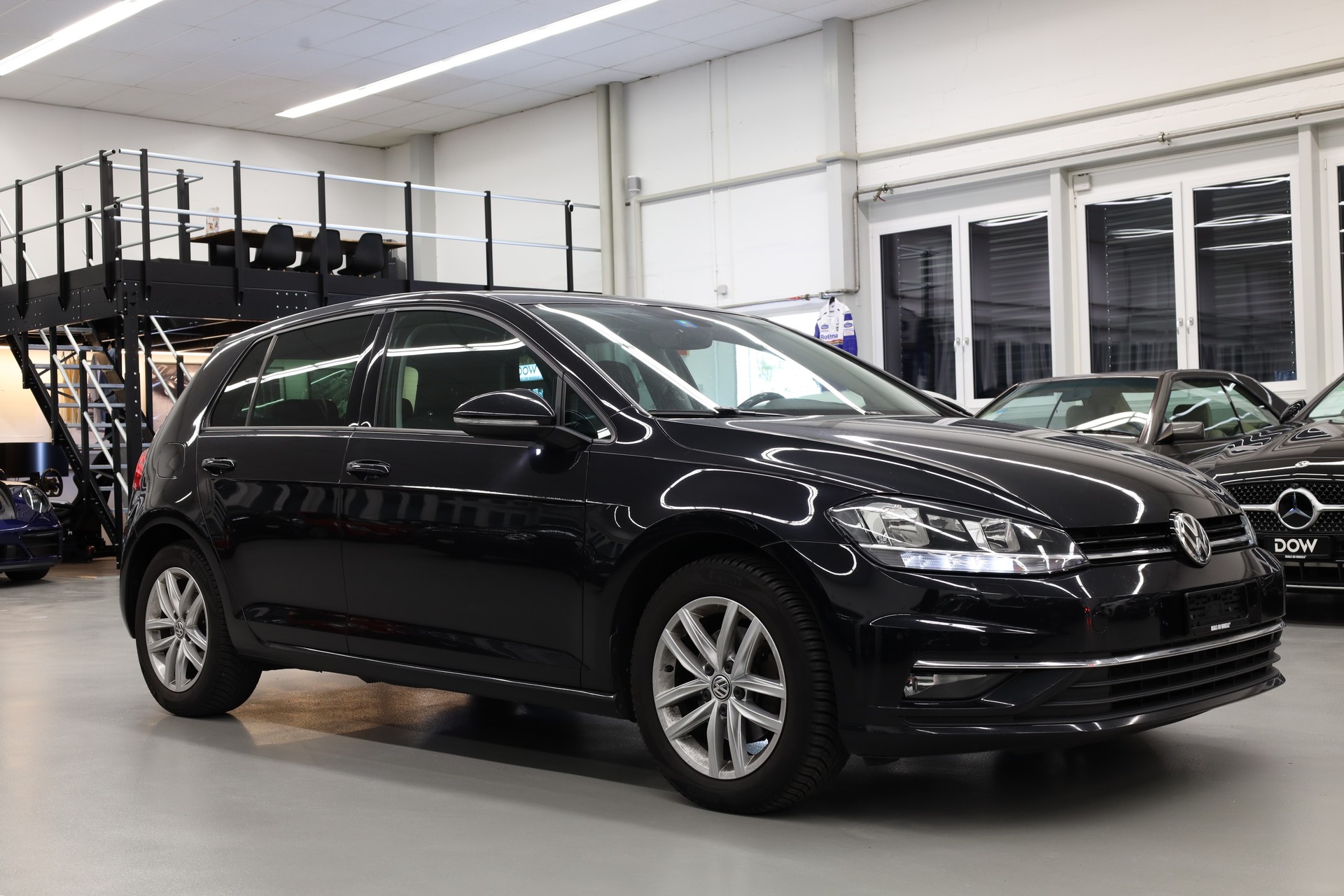 VW Golf VII 2.0 TDI Comfortline DSG-image-1
