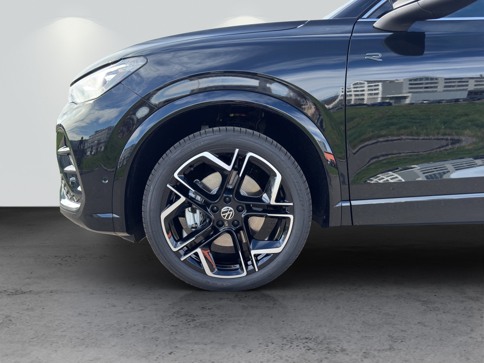 VW Tiguan 2.0 TDI SCR R-Line United 4Motion DSG-image-12