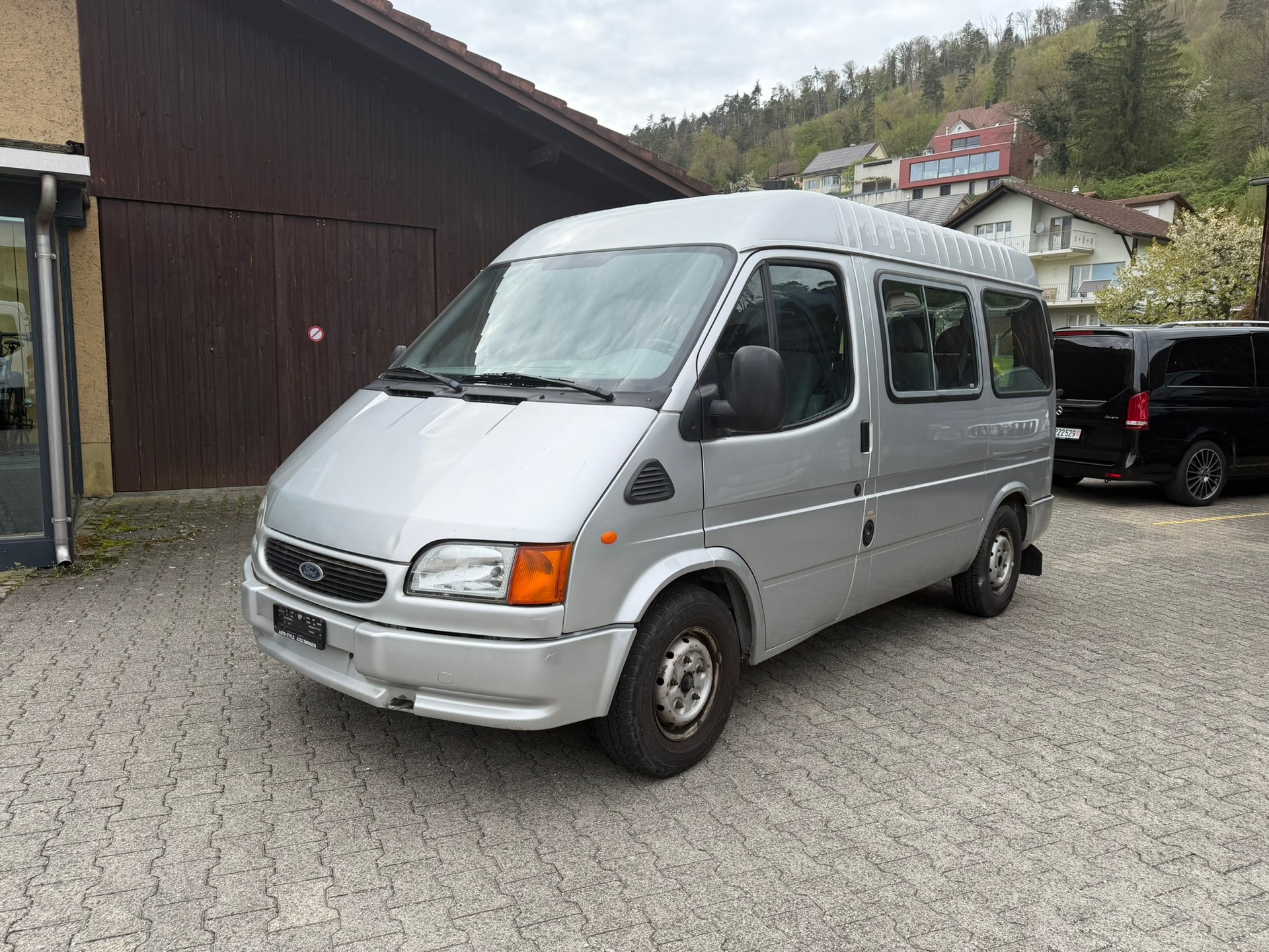 FORD FT 2.8S 2.5TD Luxliner-image-0
