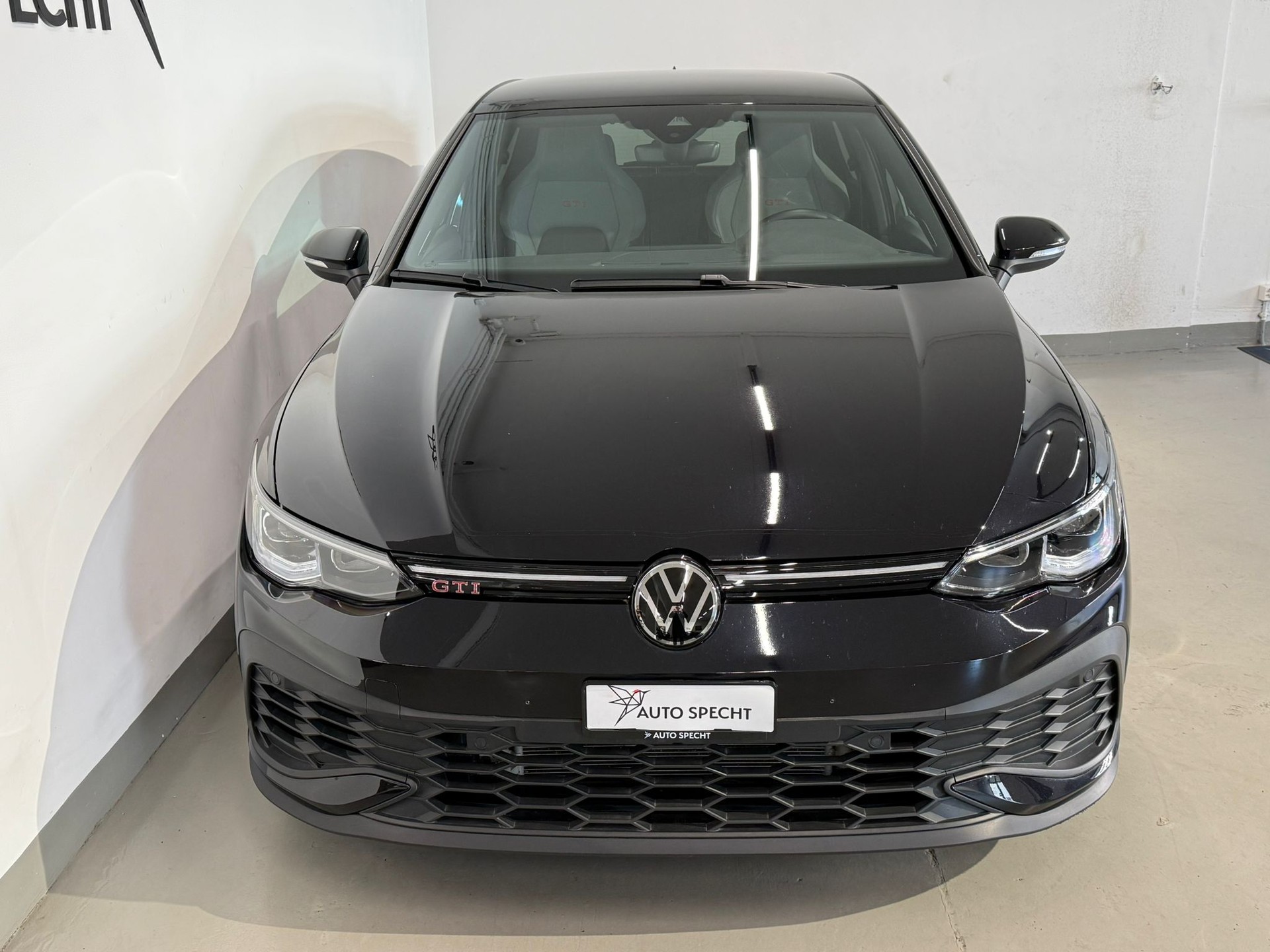 VW Golf 2.0 TSI GTI Clubsport DSG-showroom-element-3