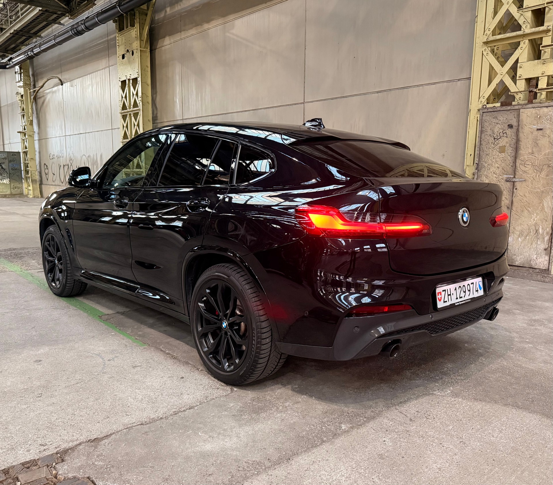 BMW X4 xDrive 48V 20d M Sport X Steptronic-image-2