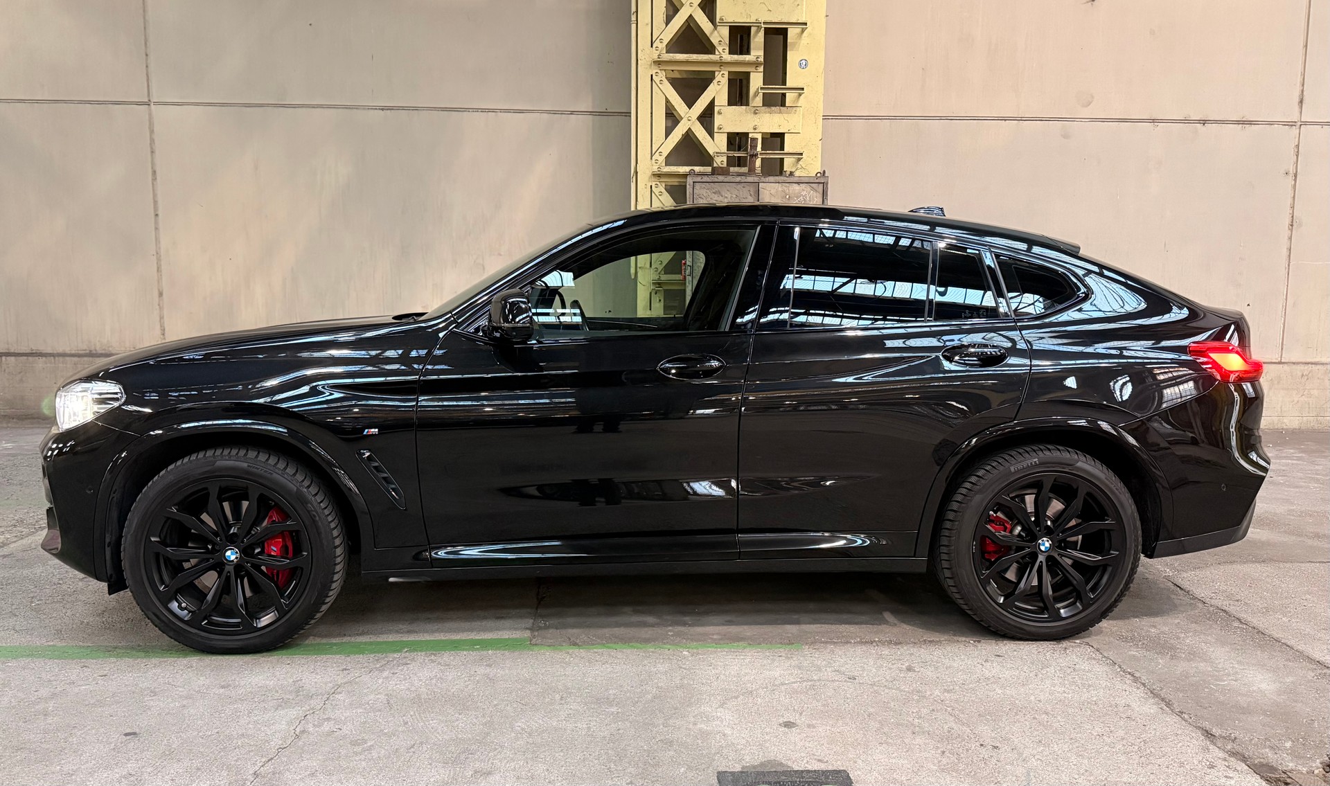 BMW X4 xDrive 48V 20d M Sport X Steptronic-image-1