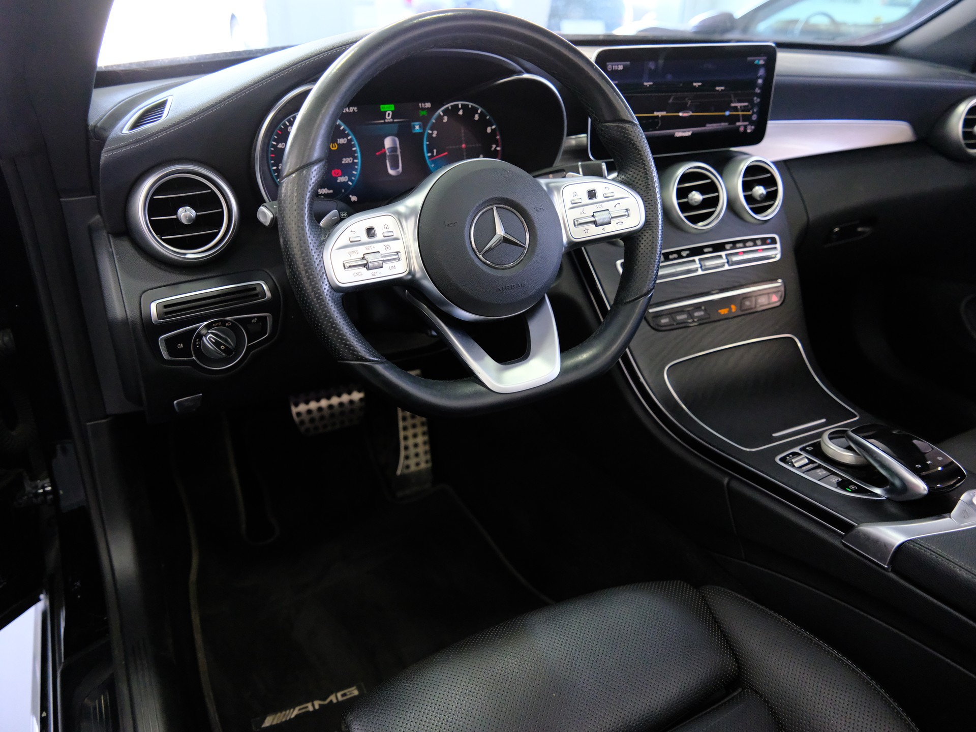 MERCEDES-BENZ C 200 Cabriolet 4Matic 9G-Tronic-image-15