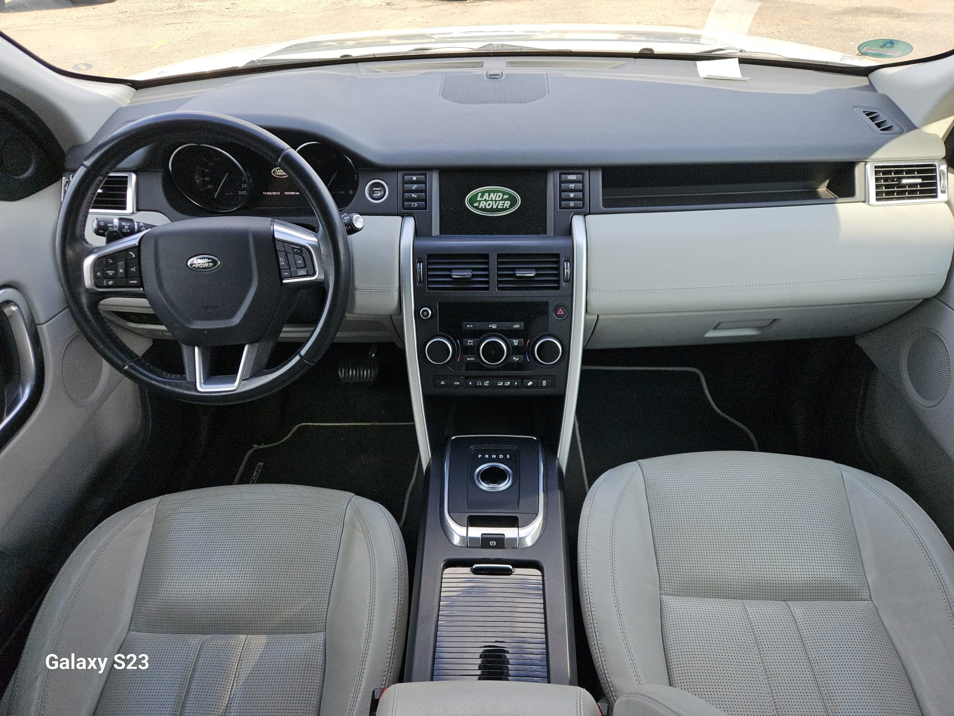 LAND ROVER Discovery Sport 2.0 TD4 HSE AT9-image-7