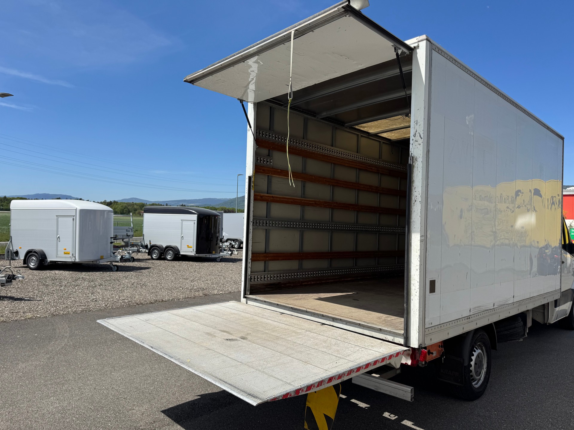 VW Crafter 35 2.5 TDI 109 PS-image-11