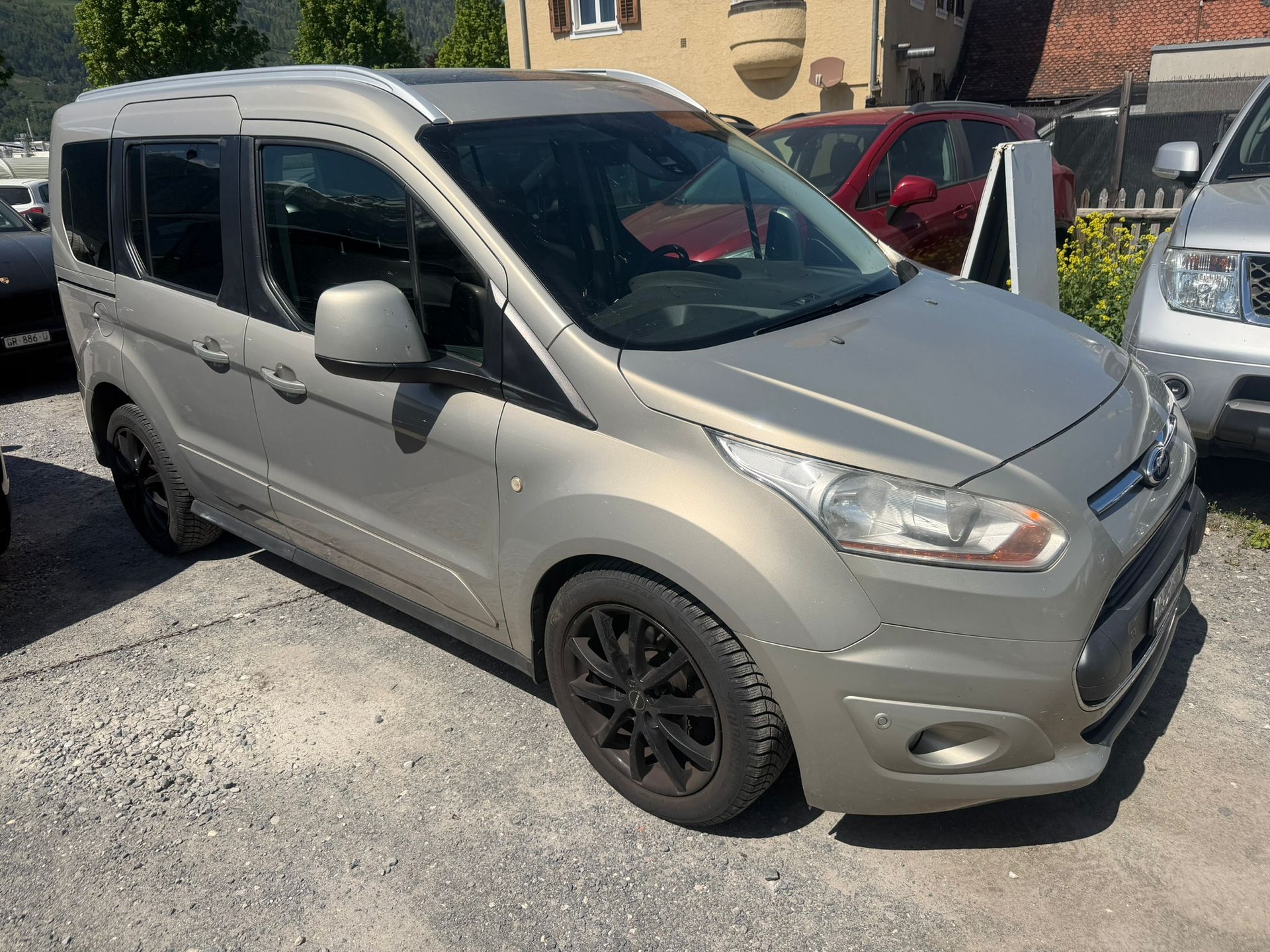 FORD Tourneo Connect 1.0 SCTi Titanium-image-0