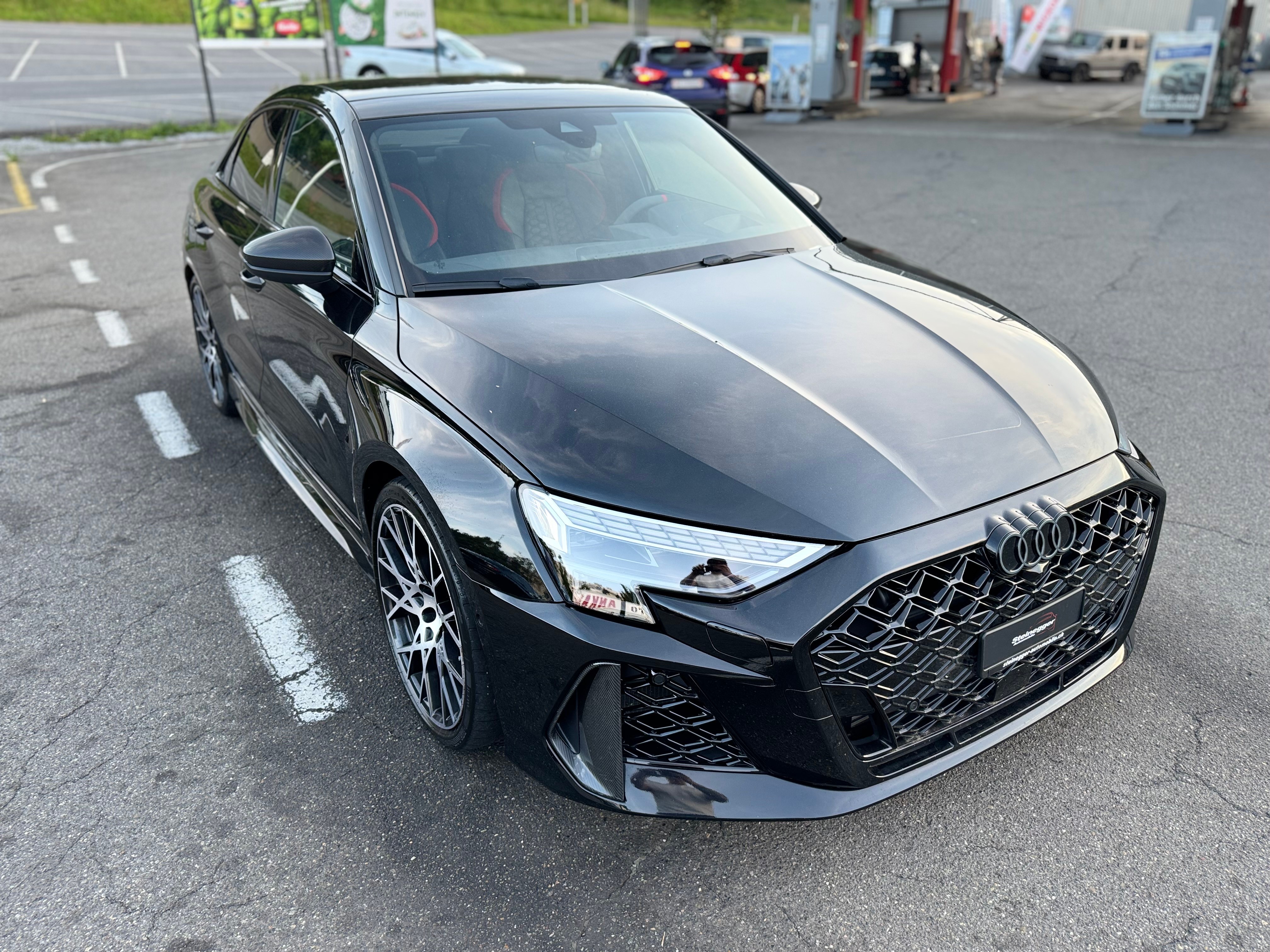 Car photo