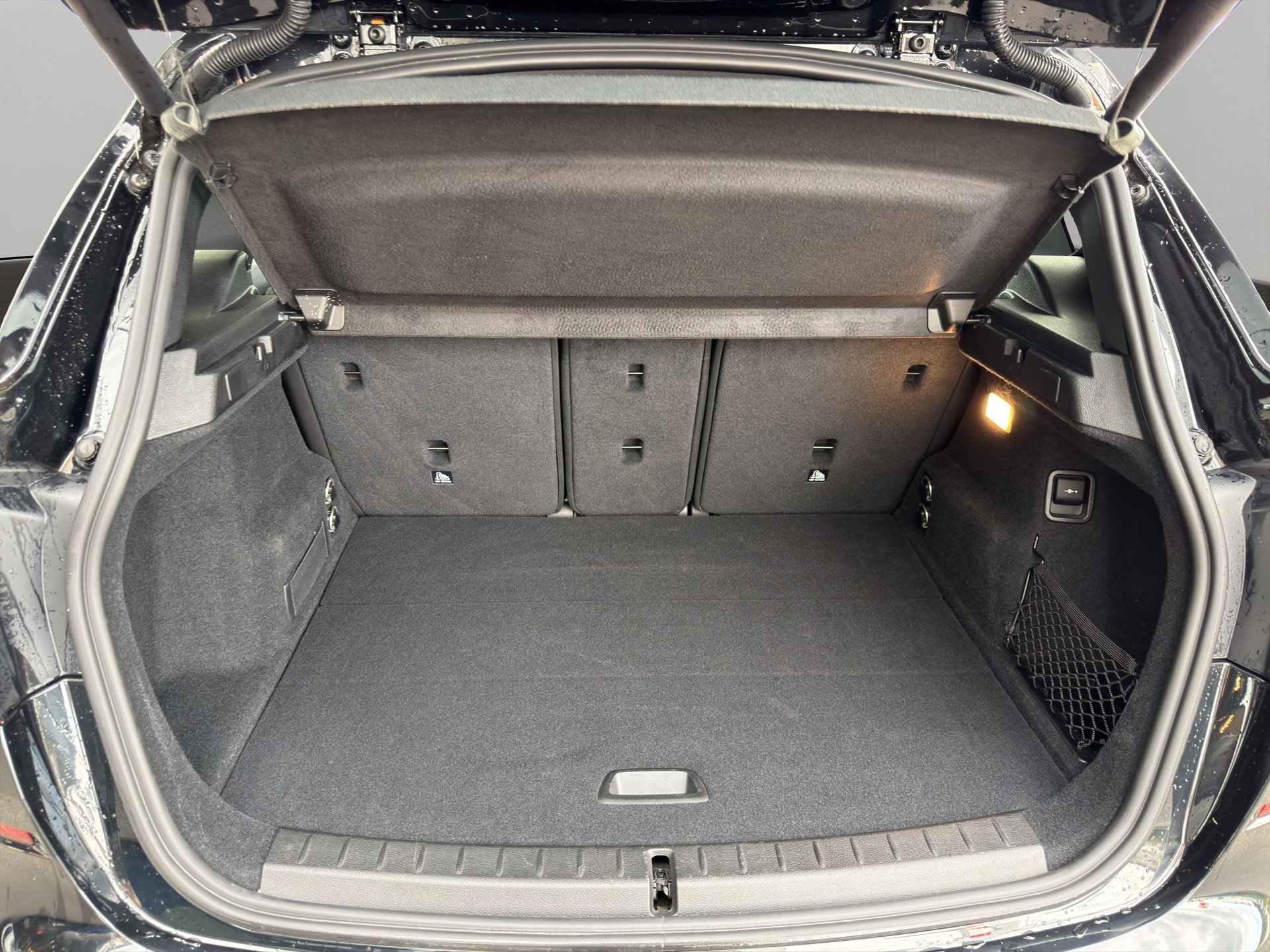 BMW 218d xDrive Active Tourer Steptronic M Sport-image-20
