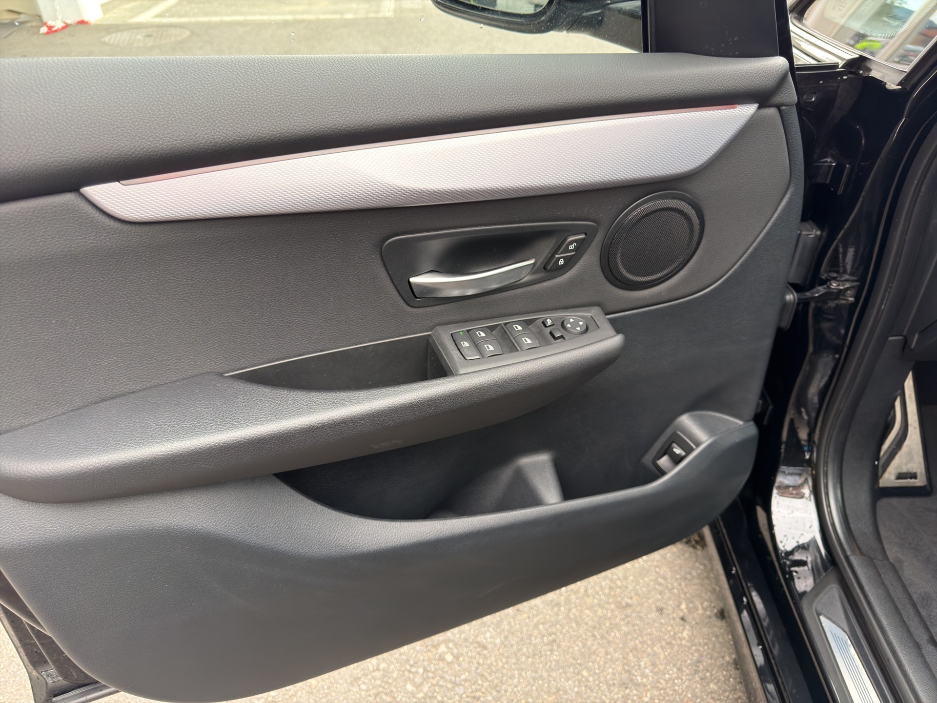 BMW 218d xDrive Active Tourer Steptronic M Sport-image-19