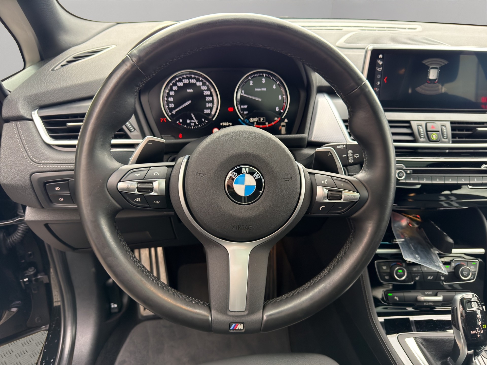 BMW 218d xDrive Active Tourer Steptronic M Sport-image-11