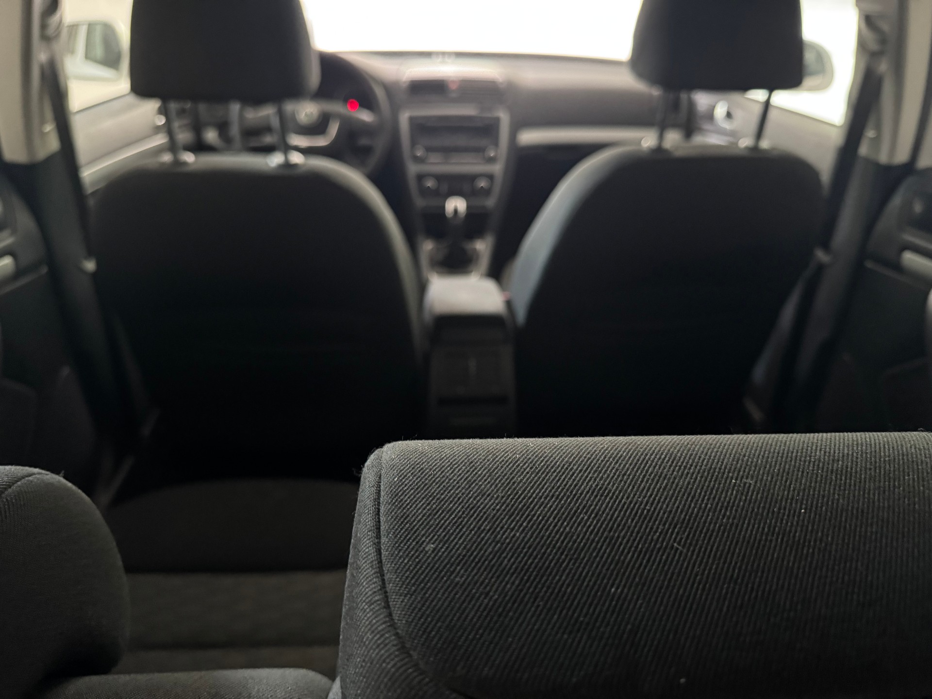 SKODA Octavia Combi 1.8 TSI AllDrive 4x4-image-13