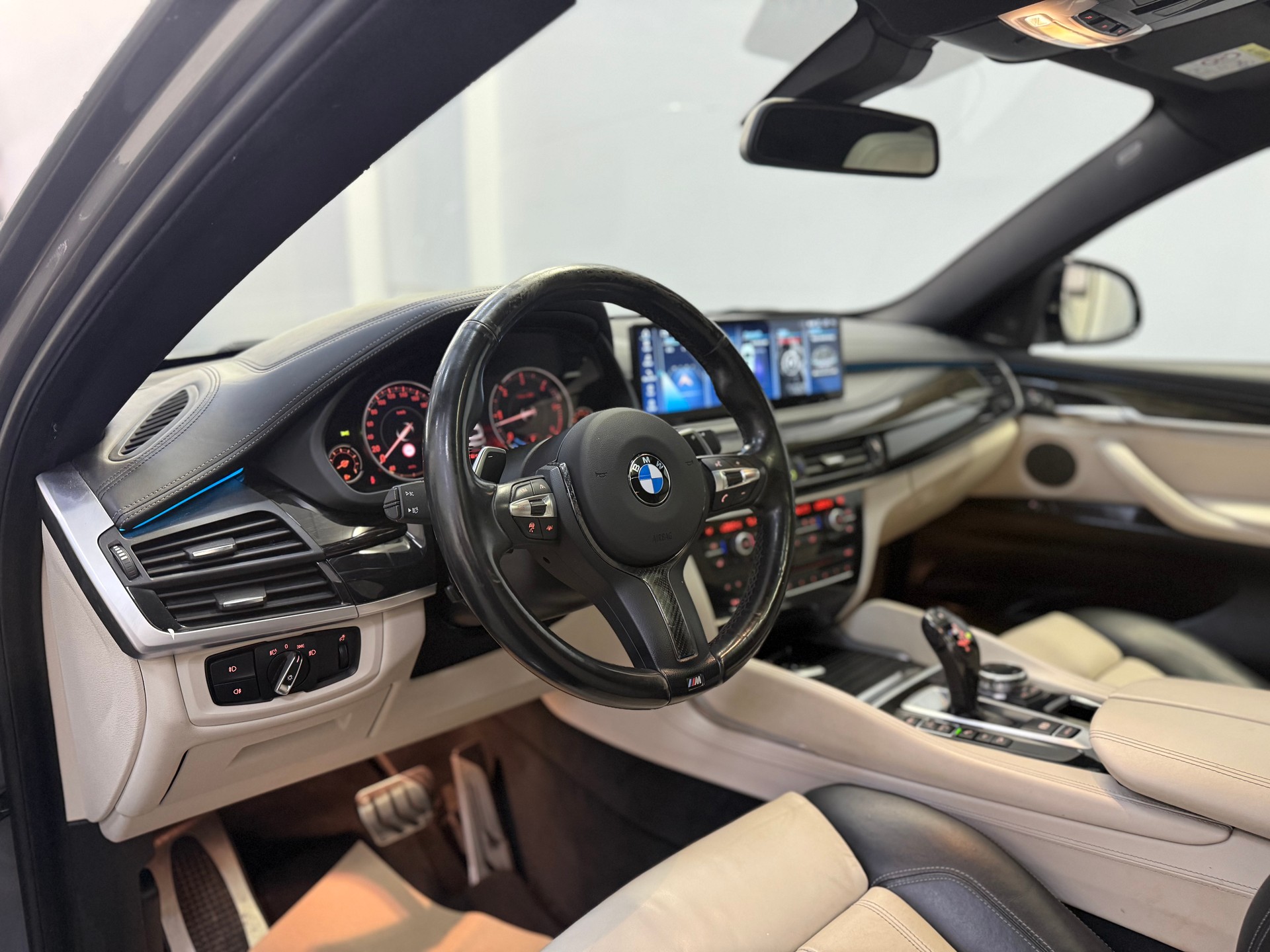 BMW X6 xDrive 30d M-Sport Steptronic-image-13