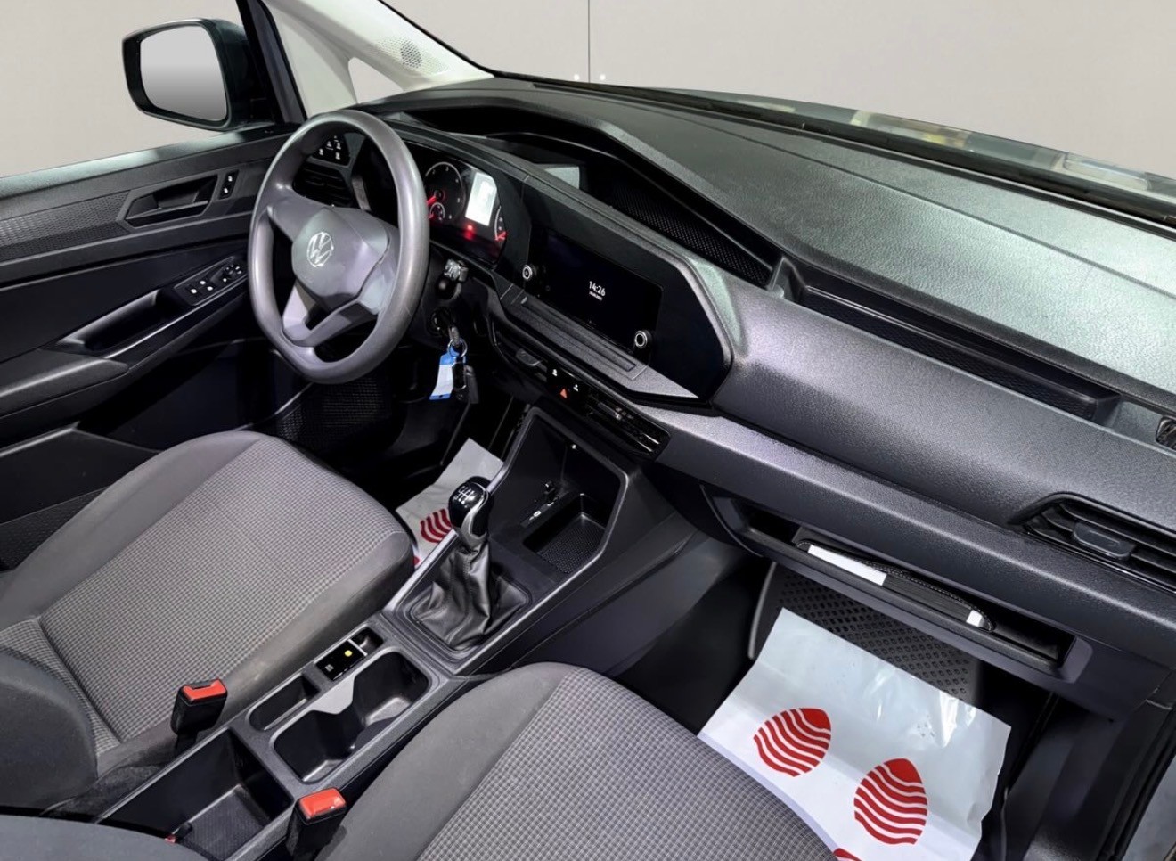 VW Caddy Cargo 1.5 TSI Entry-image-8