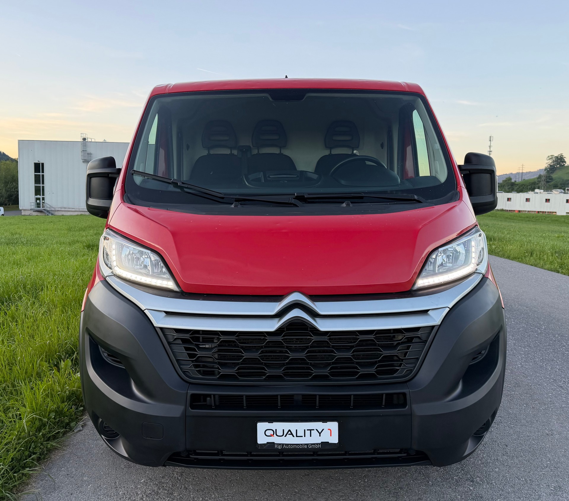 CITROEN Jumper 30 2.0 BlueHDi 130 Attraction L1H2-image-6