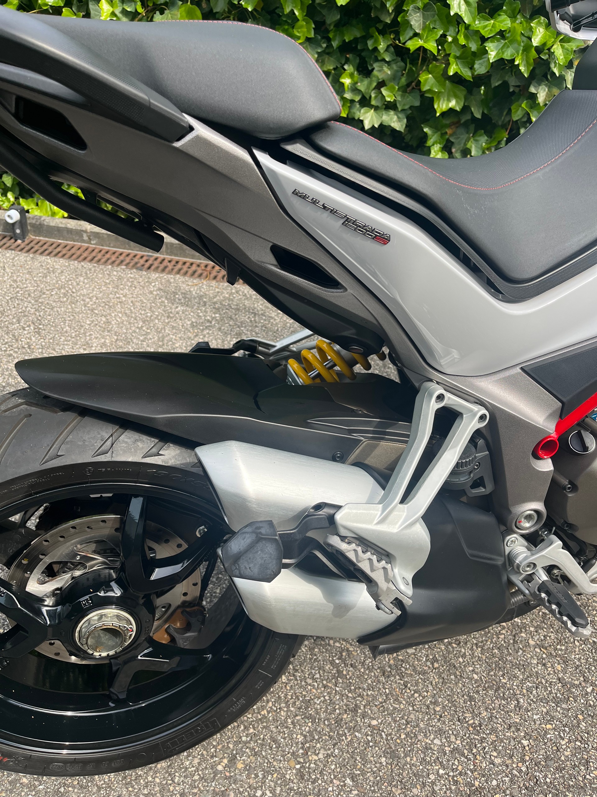 DUCATI Multistrada 1200 S-image-2