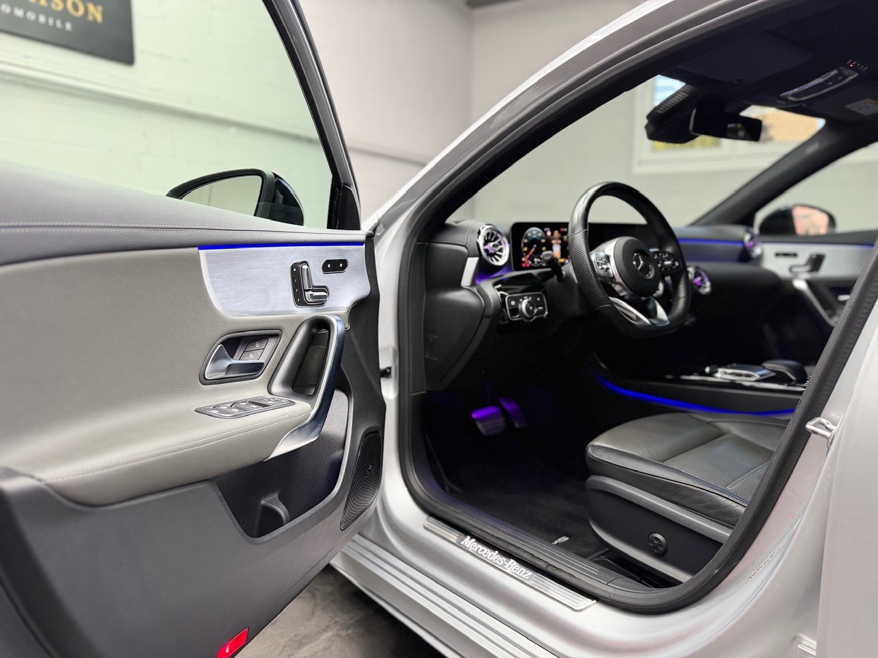 MERCEDES-BENZ A 250 4Matic AMG Line 4Matic 7G-DCT | 360° Kamera | ACC | Virtual Cockpit| Ambientebeleuchtung | Head-Up Display-image-10