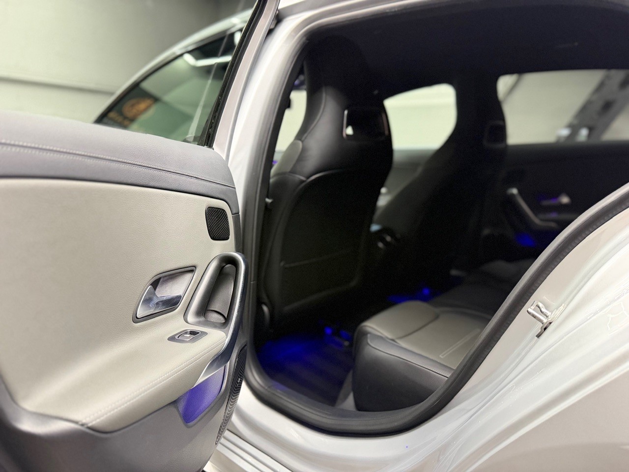 MERCEDES-BENZ A 250 4Matic AMG Line 4Matic 7G-DCT | 360° Kamera | ACC | Virtual Cockpit| Ambientebeleuchtung | Head-Up Display-image-14