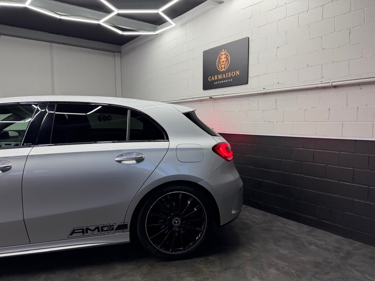 MERCEDES-BENZ A 250 4Matic AMG Line 4Matic 7G-DCT | 360° Kamera | ACC | Virtual Cockpit| Ambientebeleuchtung | Head-Up Display-showroom-element-3