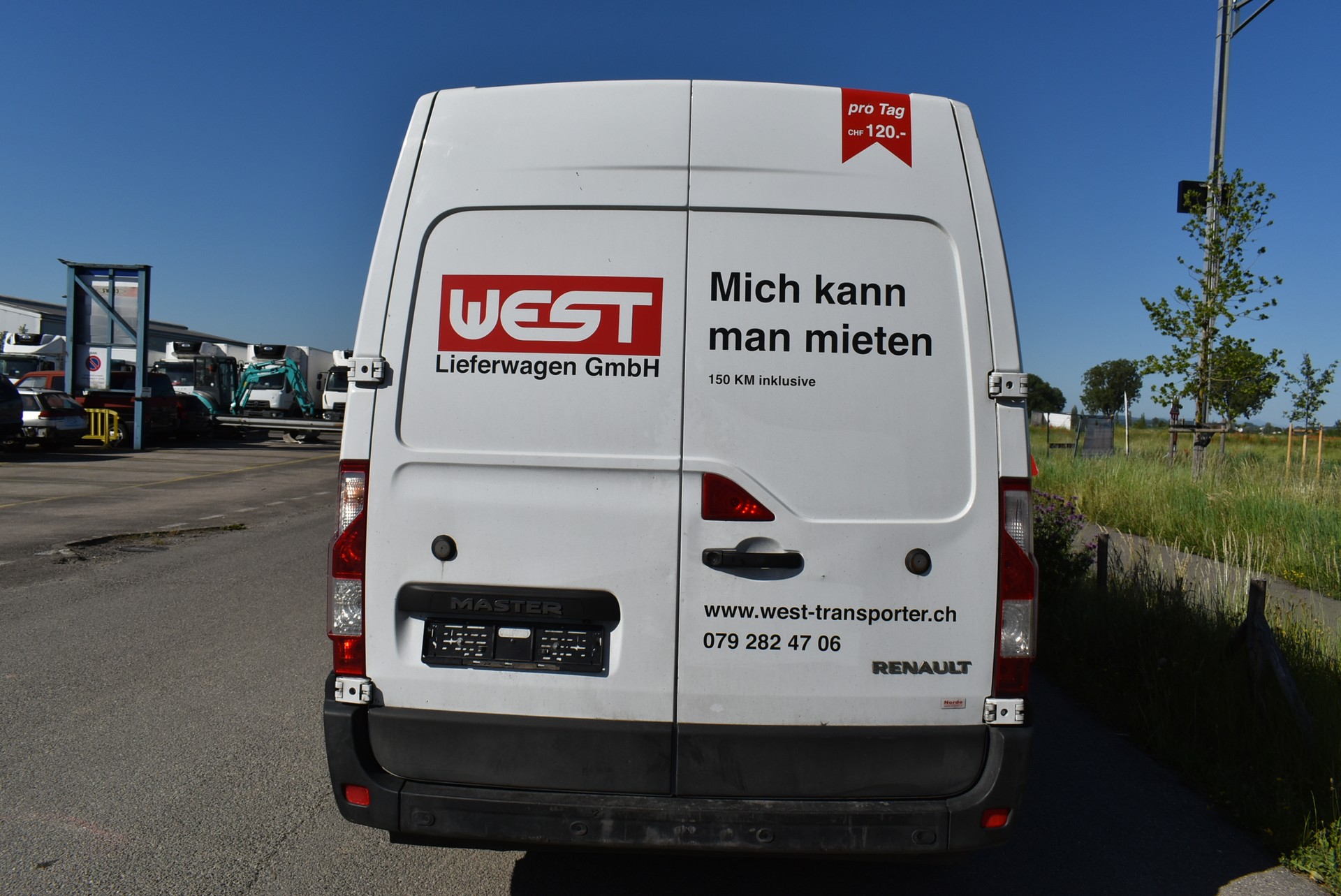 RENAULT Master T33 2.3 Blue dCi 135 L2H2-image-9
