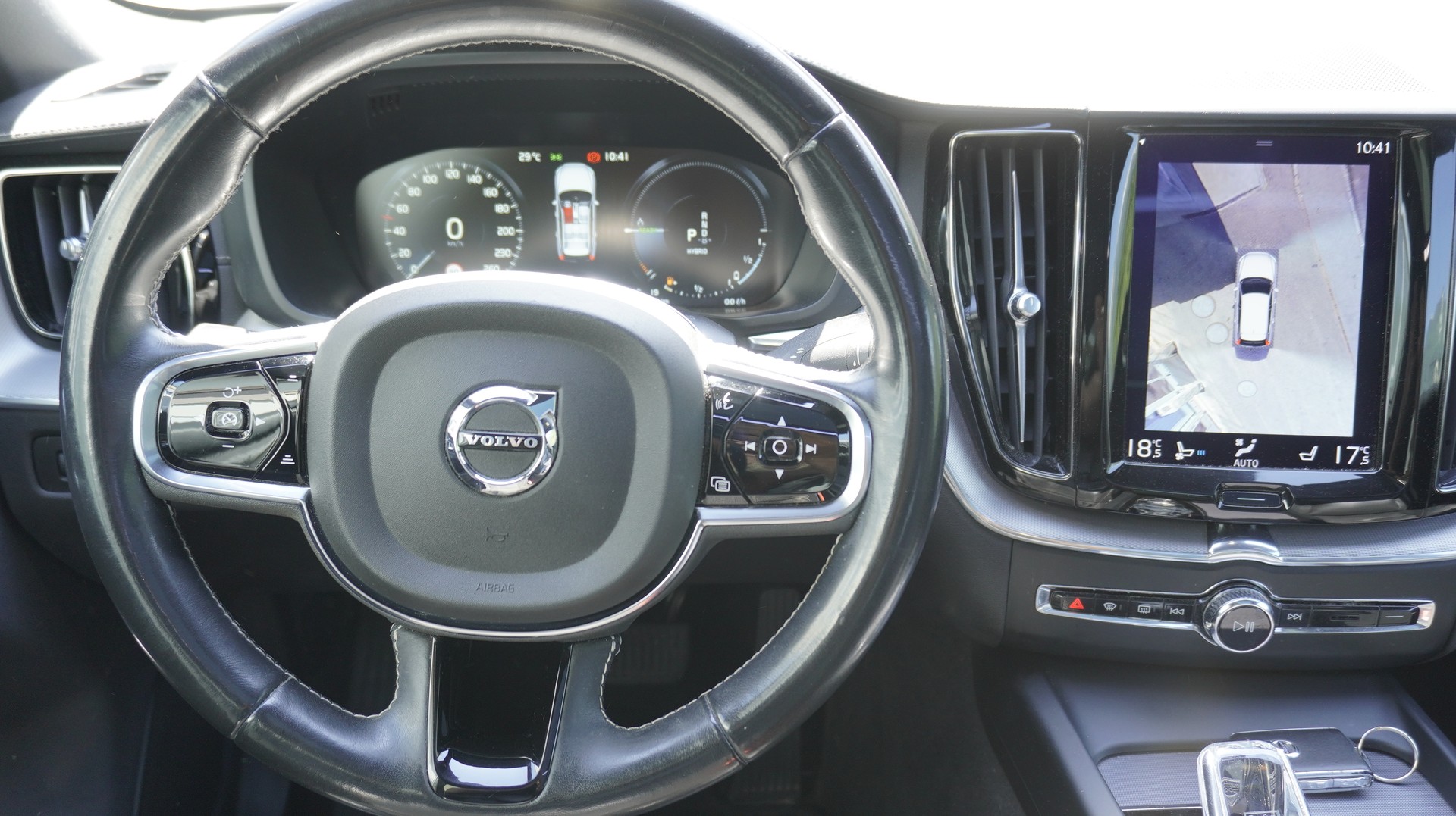 VOLVO XC60 T8 eAWD Inscription Geartronic-image-1