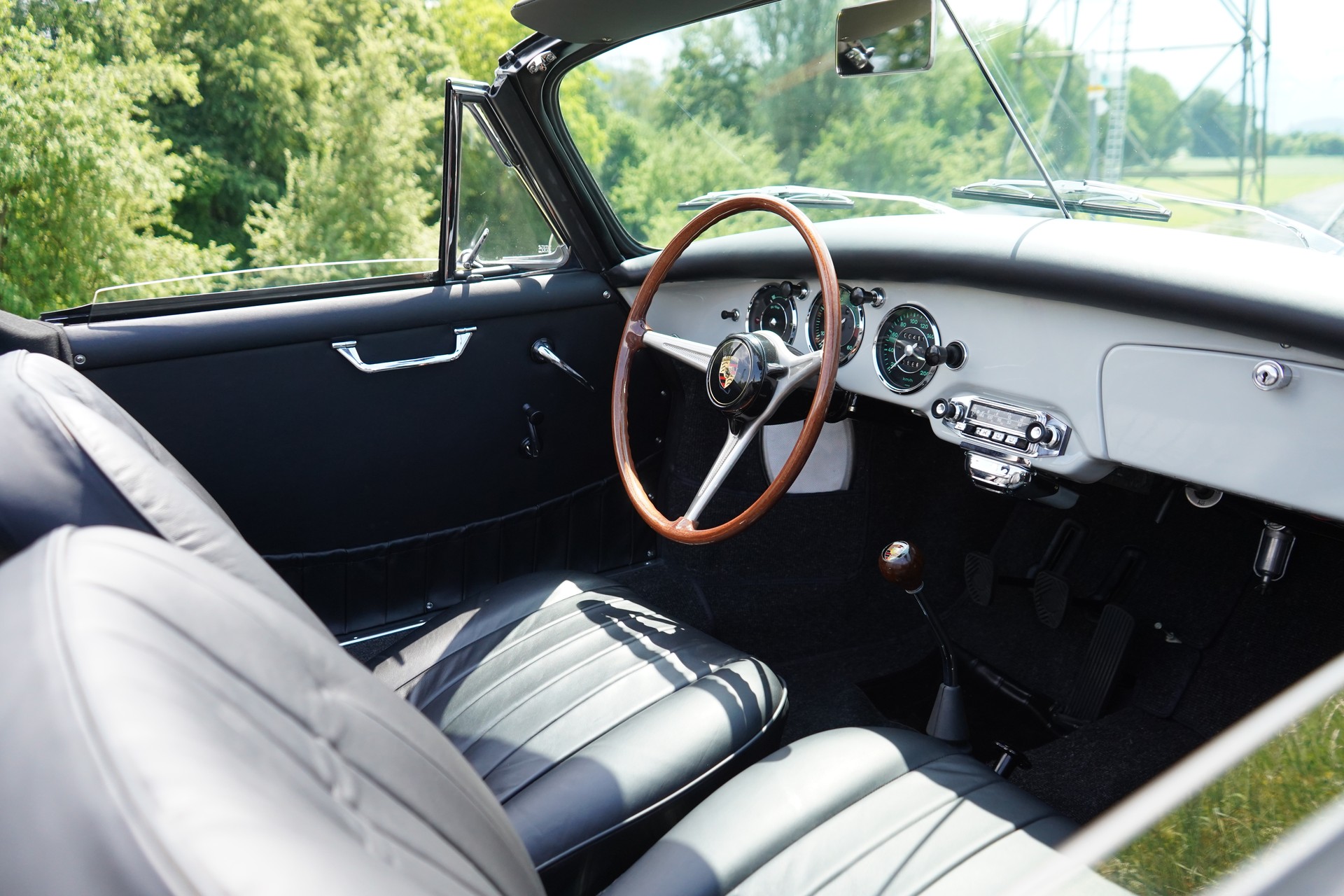 PORSCHE 356-showroom-element-1