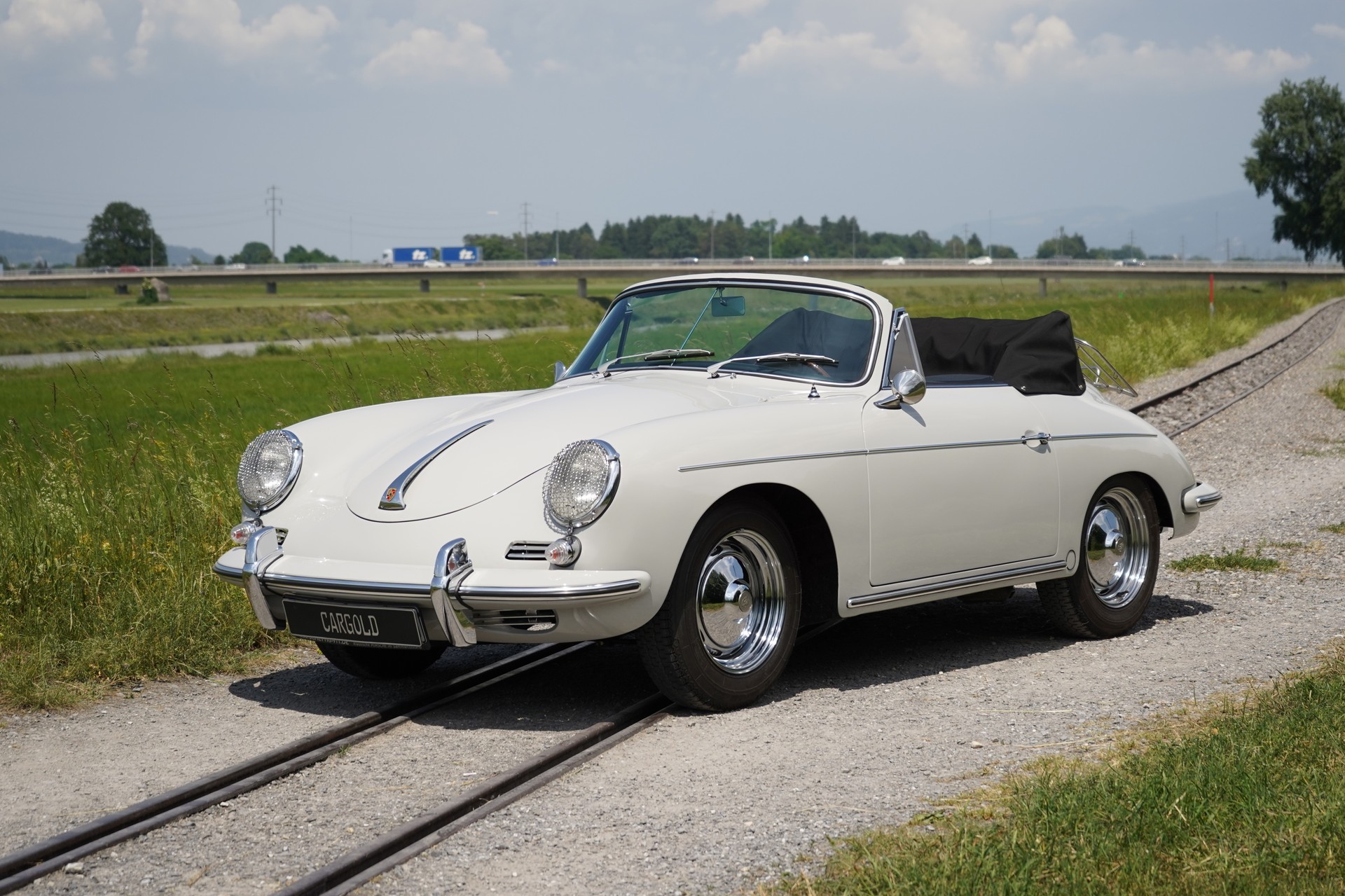 PORSCHE 356-image-15