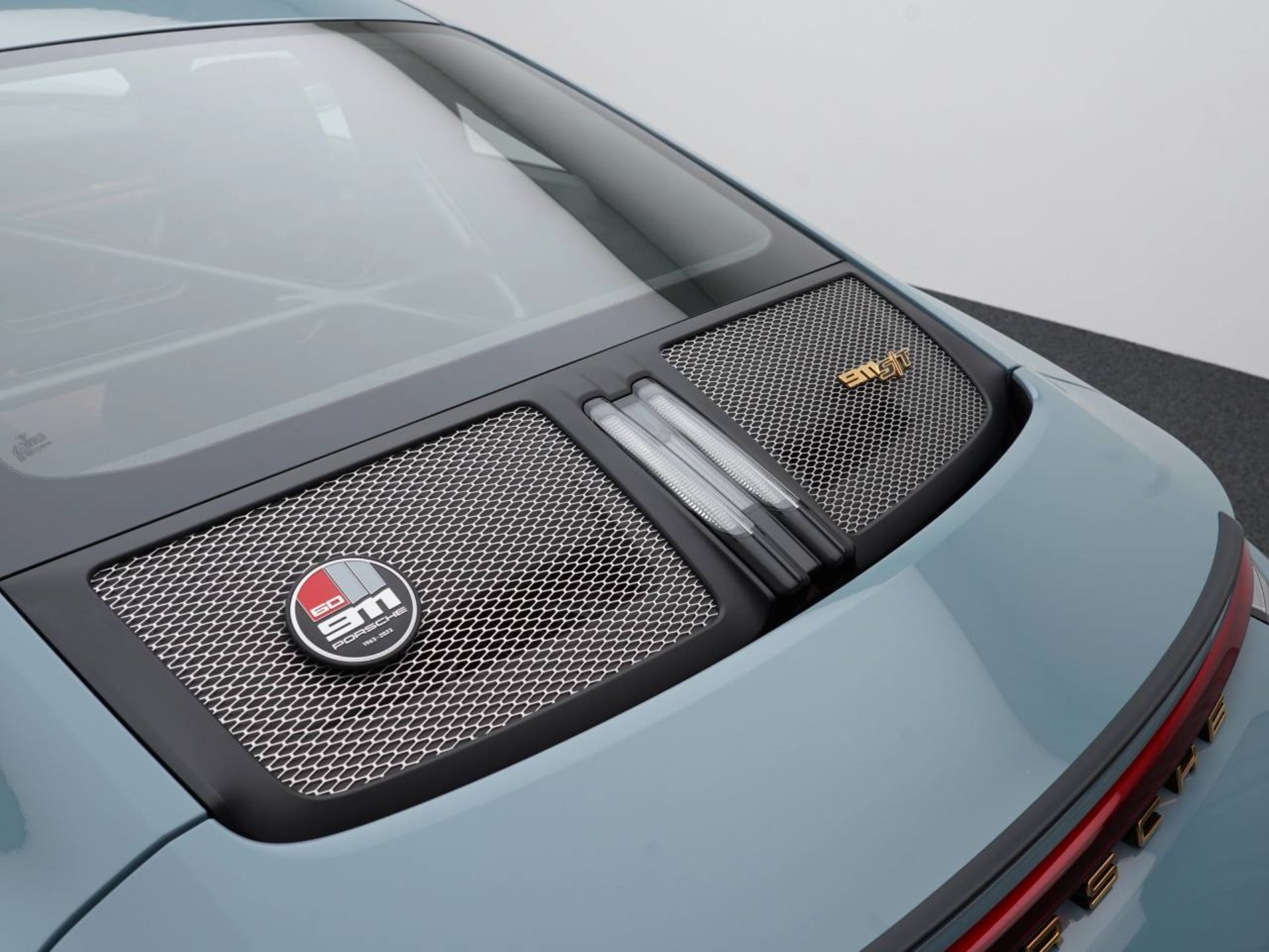 PORSCHE 911 S/T-image-31