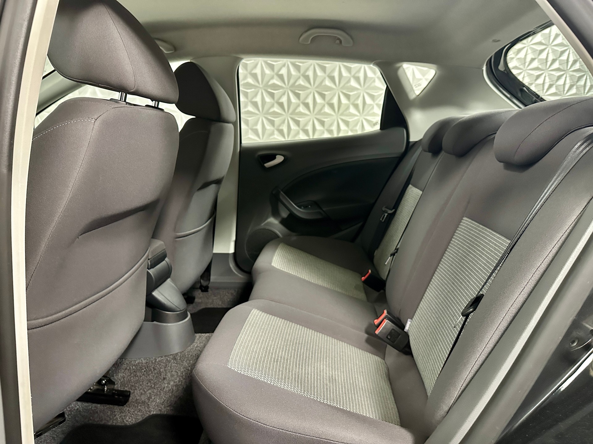 SEAT Ibiza 1.4 Sport-image-12