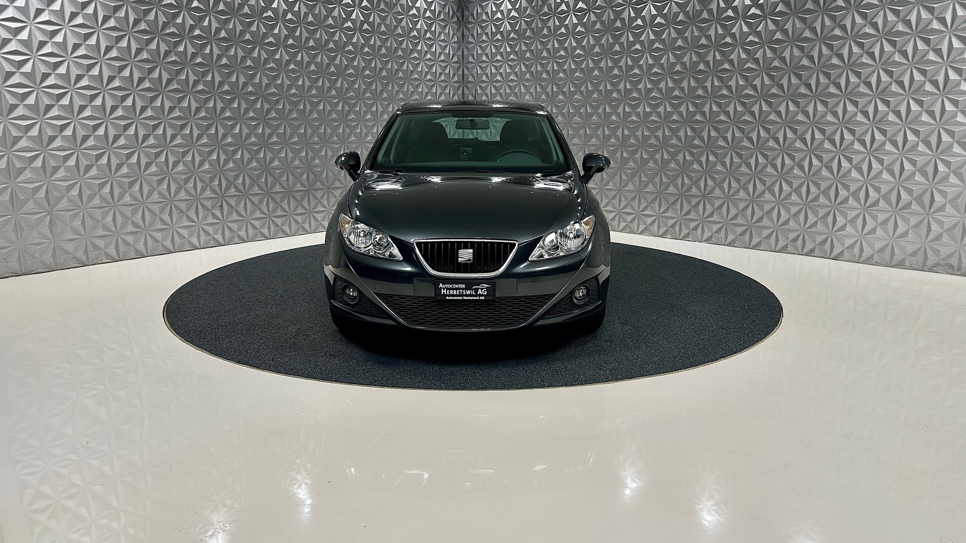 SEAT Ibiza 1.4 Sport-showroom-element-1