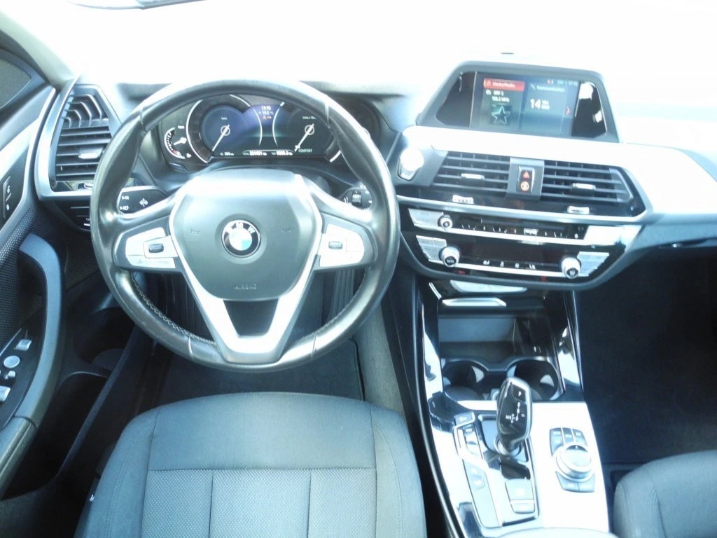 BMW X3 xDrive 20d Steptronic ** Frisch ab MFK und Service **-image-10