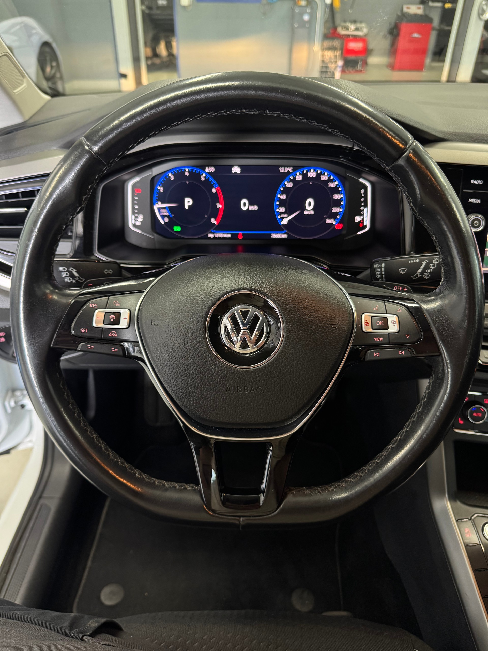 VW Polo 1.0 TSI BMT Comfortline DSG-image-8