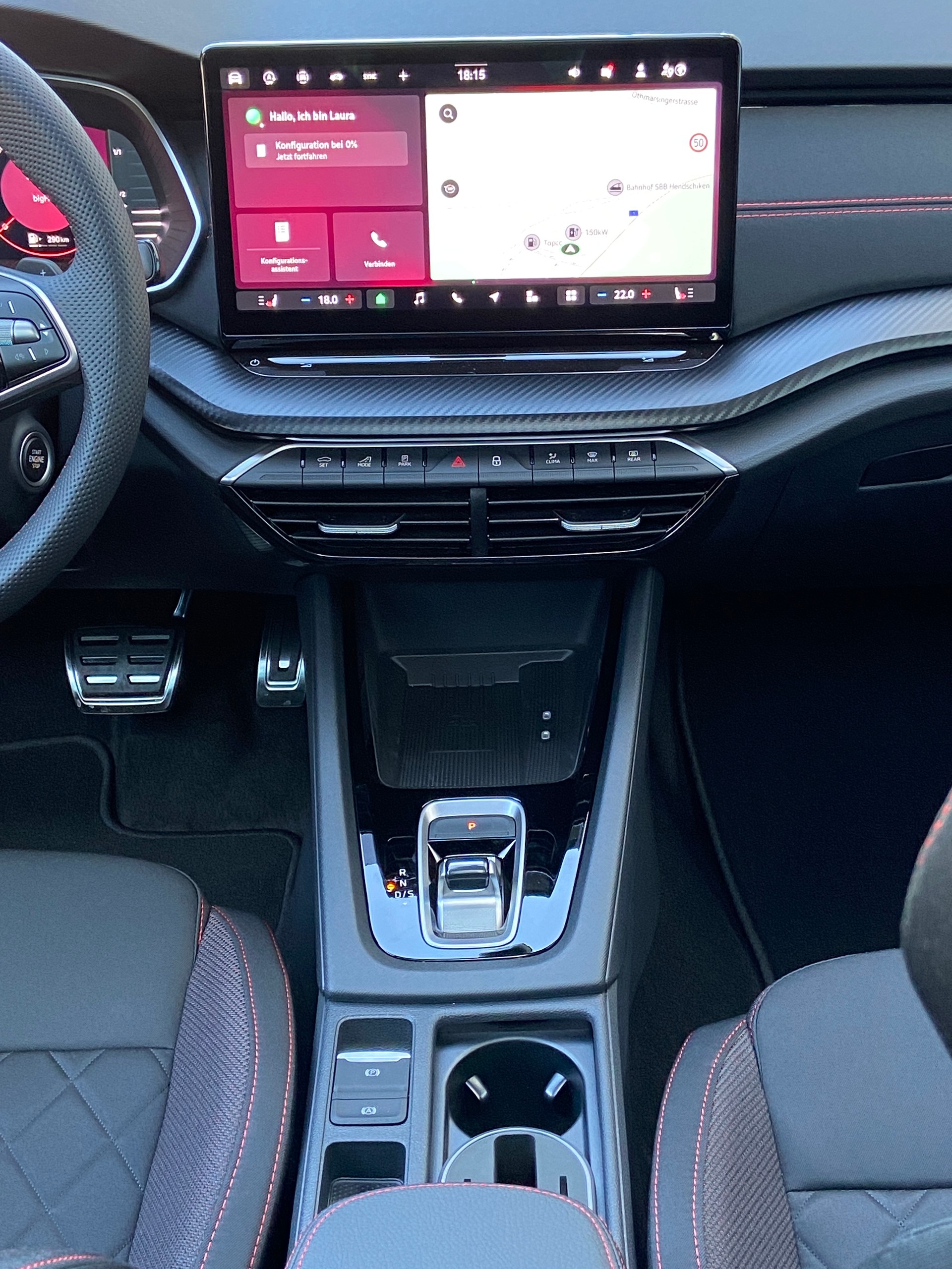 SKODA Octavia Combi 2.0 TSI DSG RS-image-11