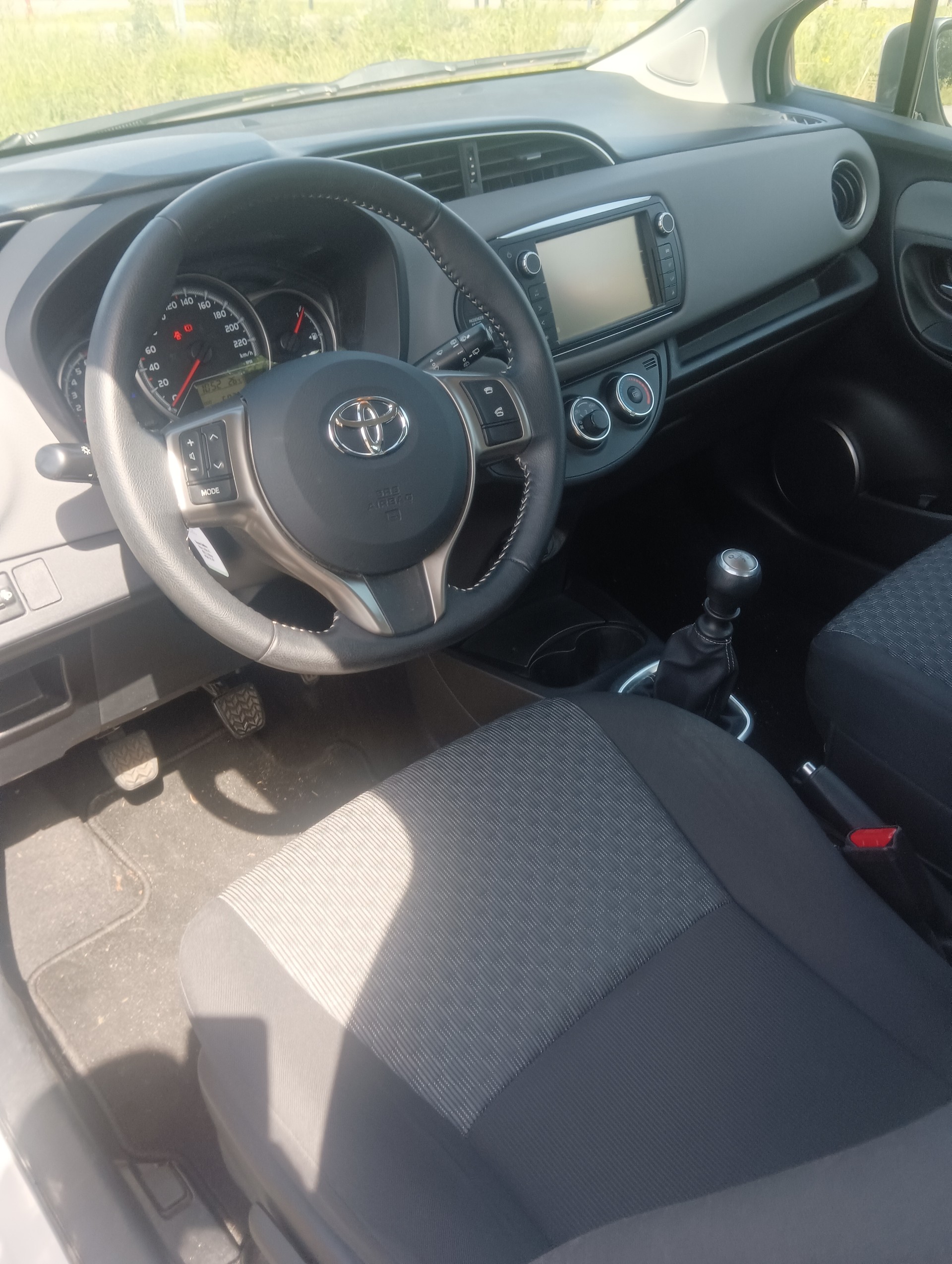 TOYOTA Yaris 1.33 Trend-image-6