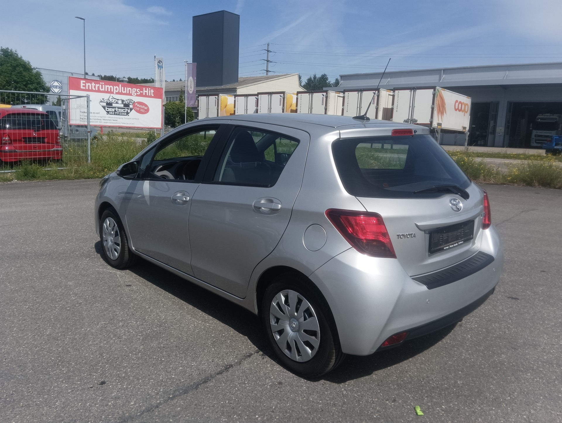 TOYOTA Yaris 1.33 Trend-image-4