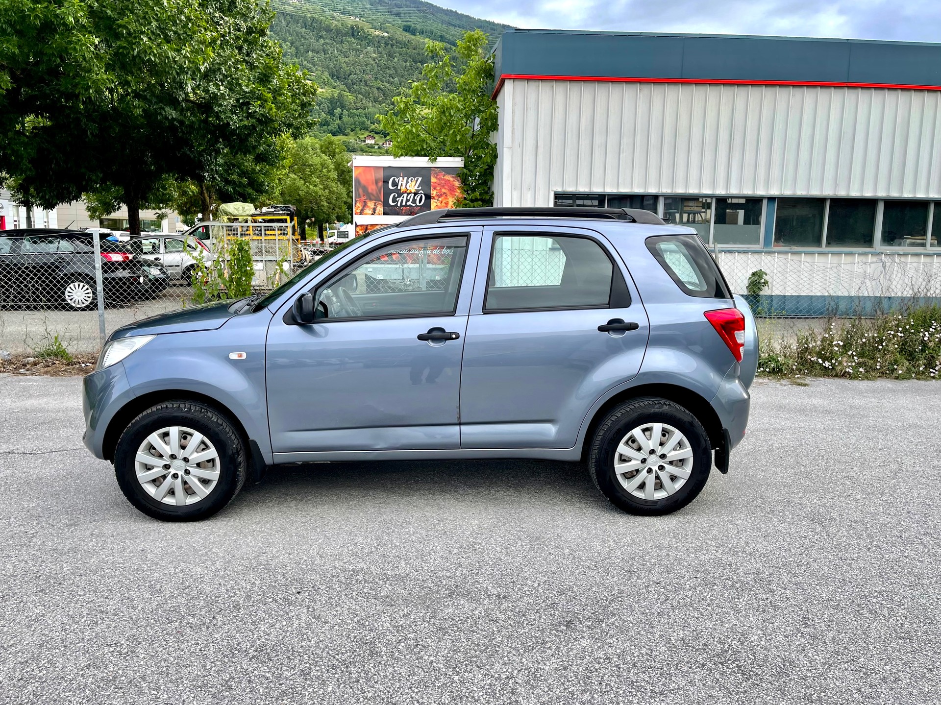 DAIHATSU Terios 1.5 16V SX Edition 100th Anniversary 4WD-image-20