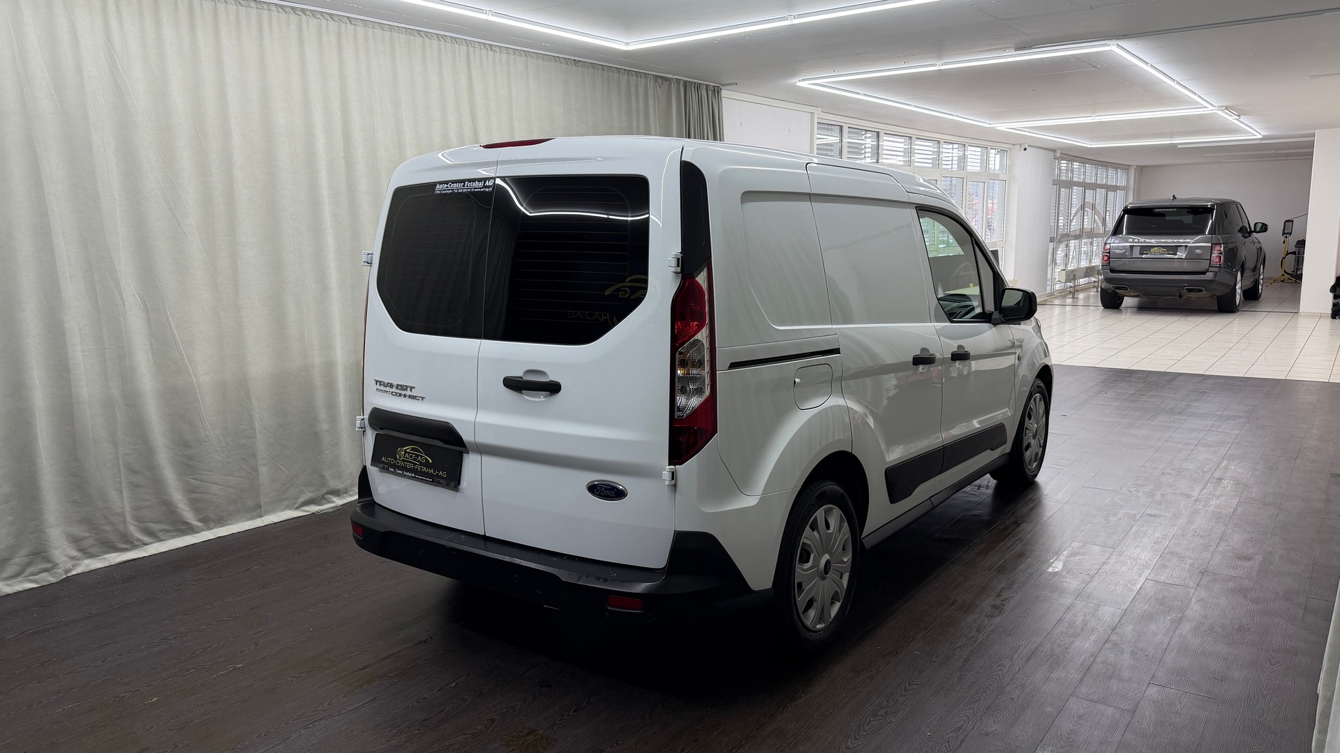 FORD Transit Connect Van T220 1.5 EcoBlue Trend-image-3