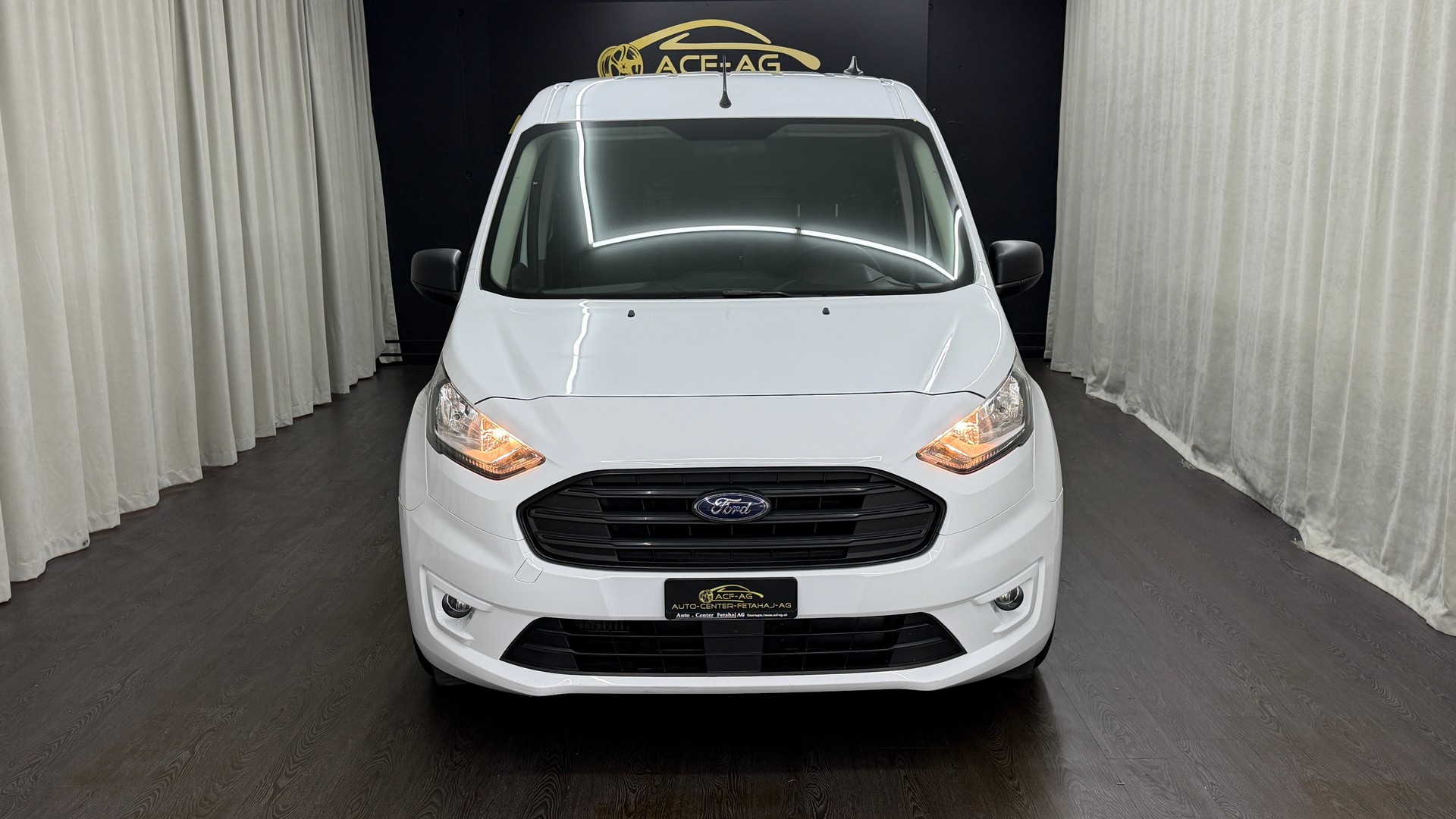 FORD Transit Connect Van T220 1.5 EcoBlue Trend-image-1