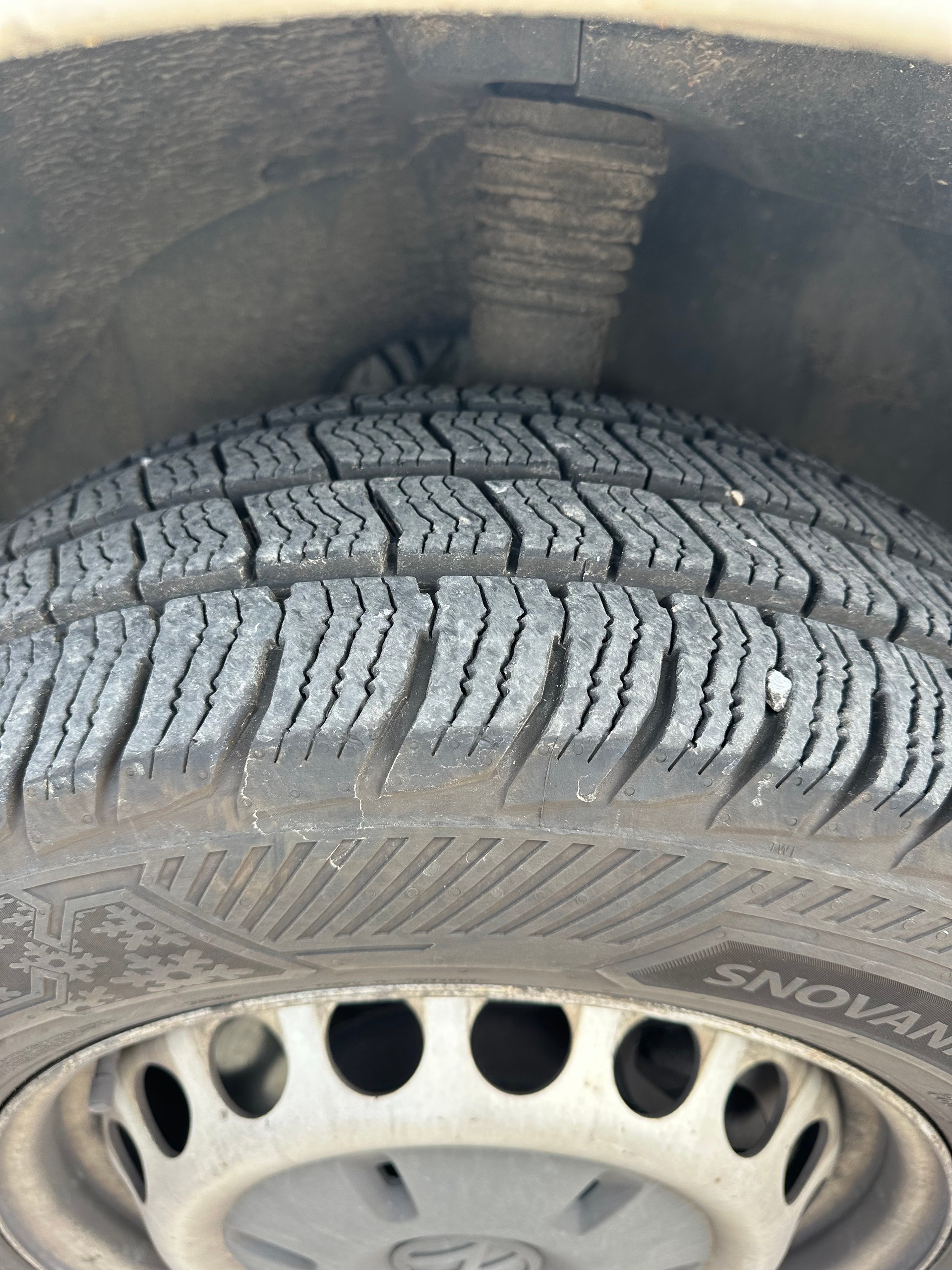 VW Crafter 35 2.0 TDI CR/ Kofferaufbau mit Hebebühne-image-10