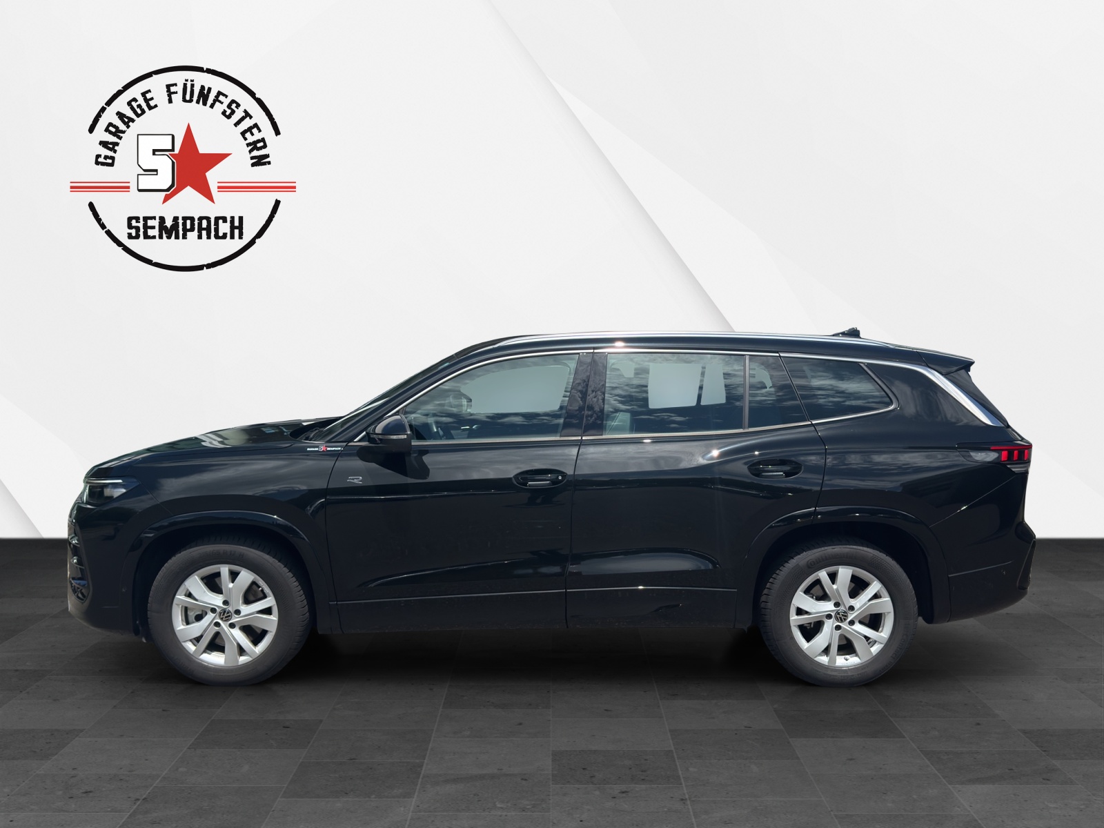VW Tayron 2.0 TSI R-Line DSG 4Motion-image-1
