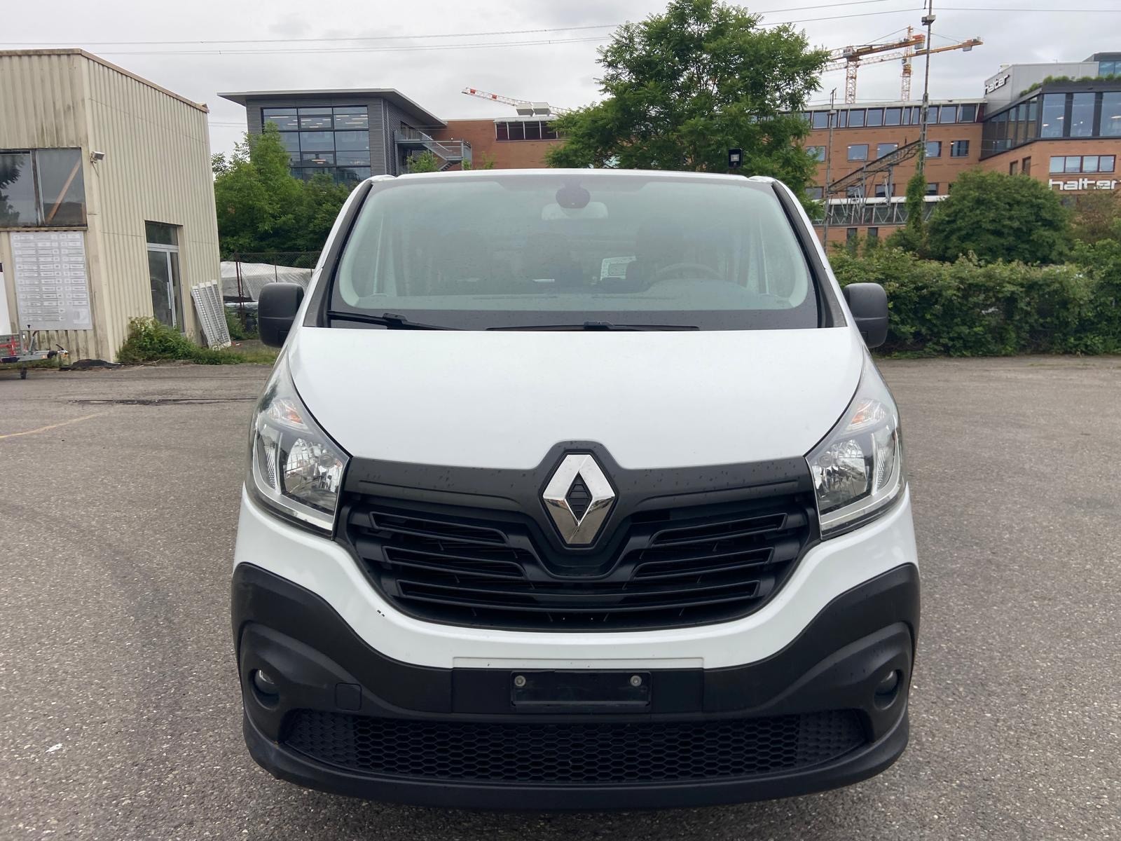 RENAULT Trafic dCi 90 Grand Passenger Authentique-image-0