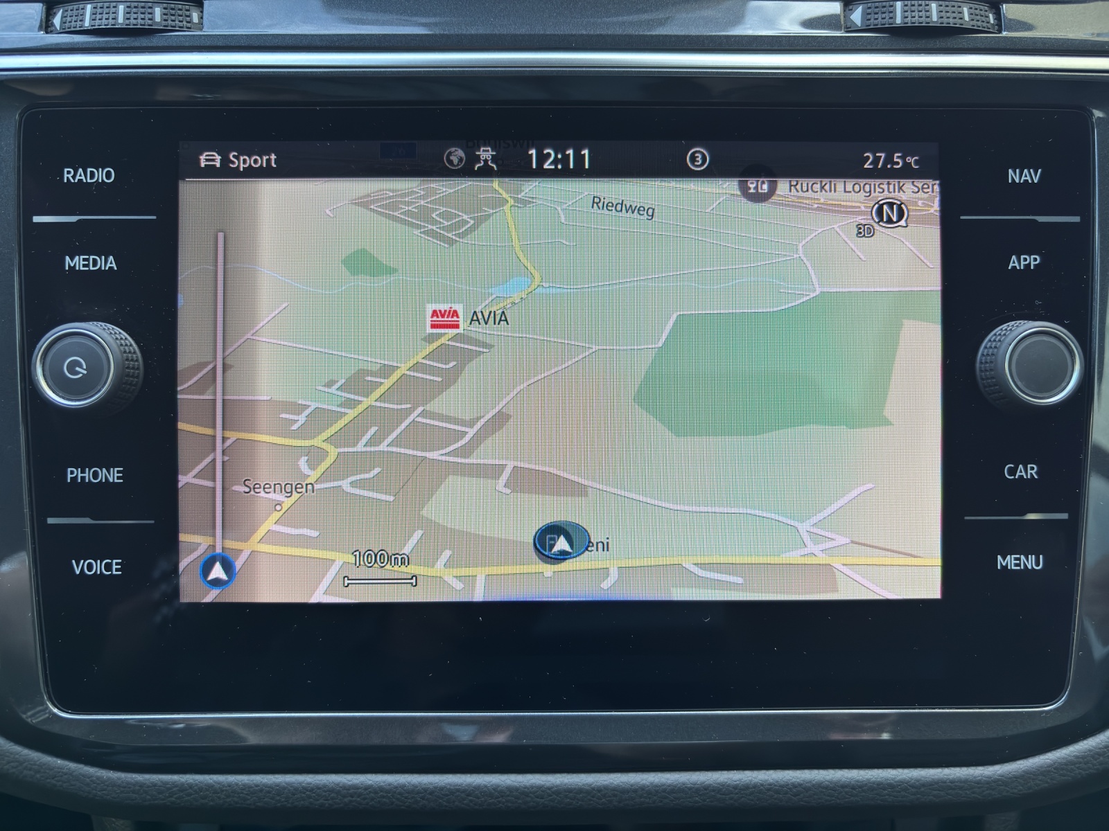 VW Tiguan 2.0TSI R 4Motion DSG mit AHK, Panorama-Ausstell-/Schiebedach & Akrapovic Auspuffanlage-image-24