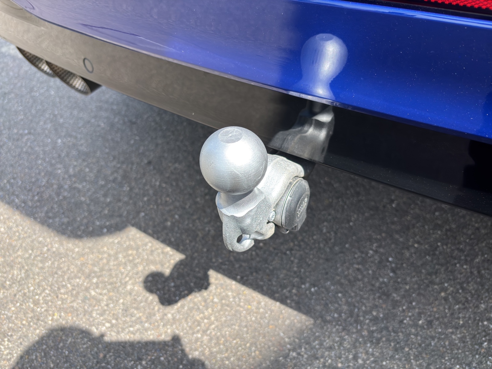 VW Tiguan 2.0TSI R 4Motion DSG mit AHK, Panorama-Ausstell-/Schiebedach & Akrapovic Auspuffanlage-image-9