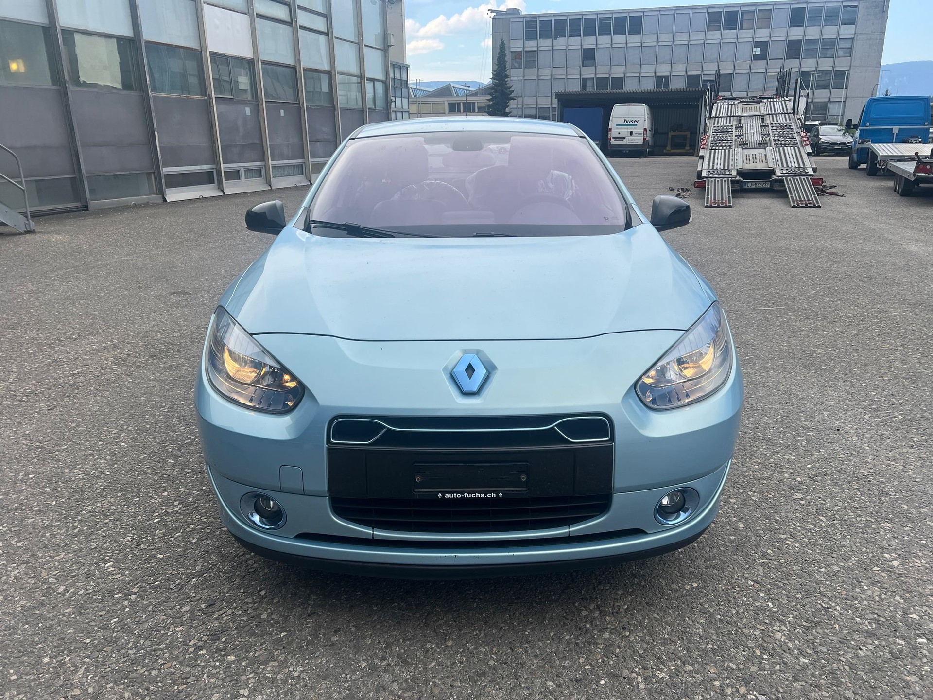 RENAULT Fluence Z.E Dynamique-image-2