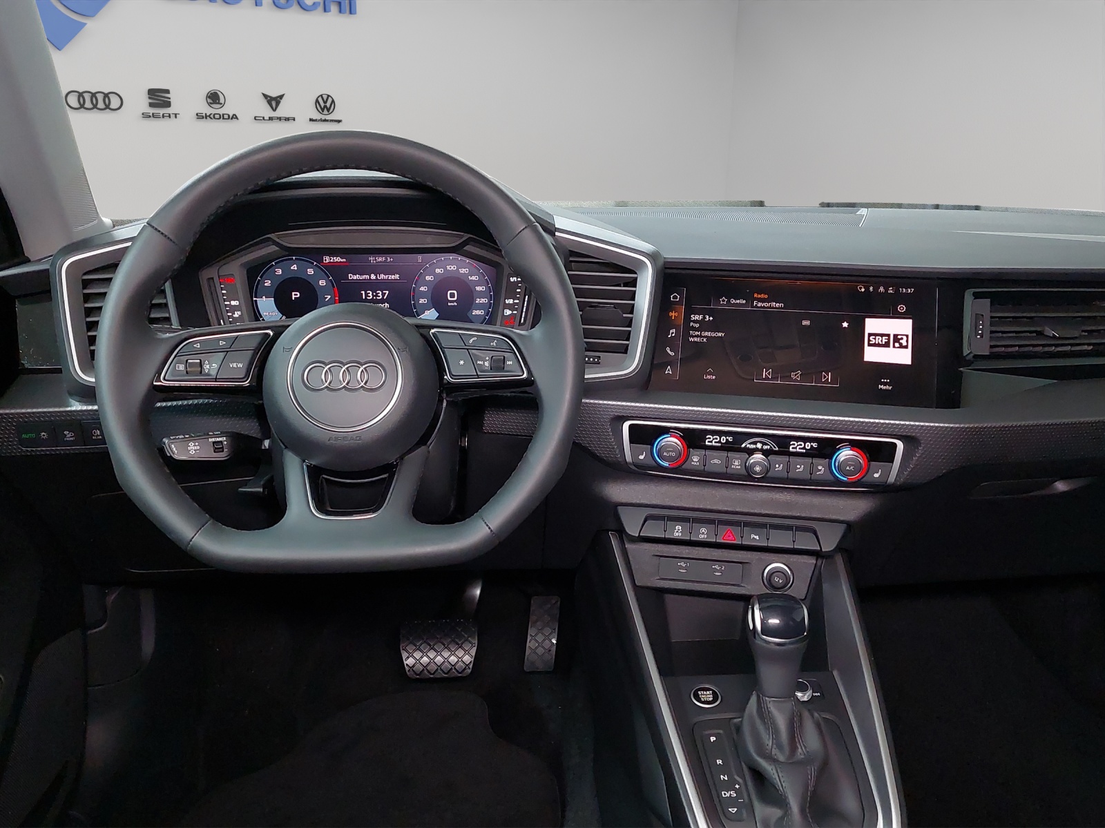 AUDI A1 Sportback 30 TFSI Attraction S-tronic-image-6