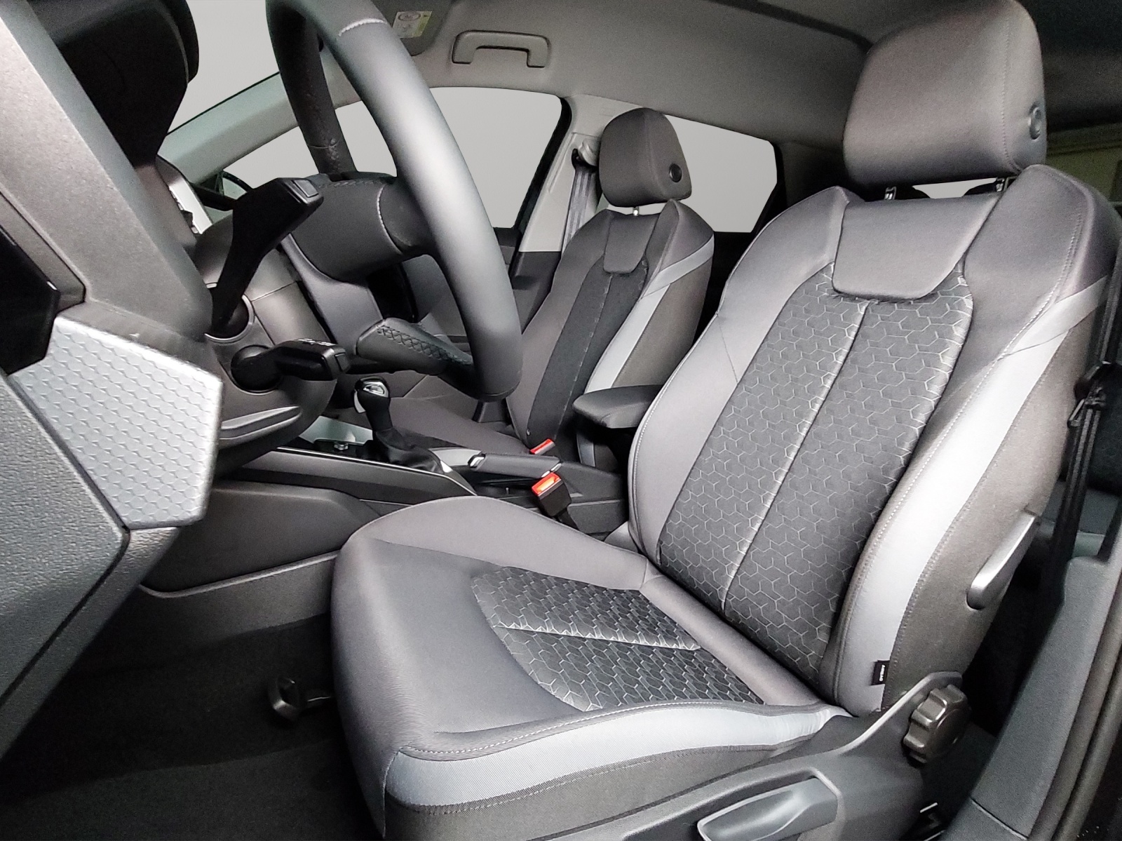 AUDI A1 Sportback 30 TFSI Attraction S-tronic-image-5