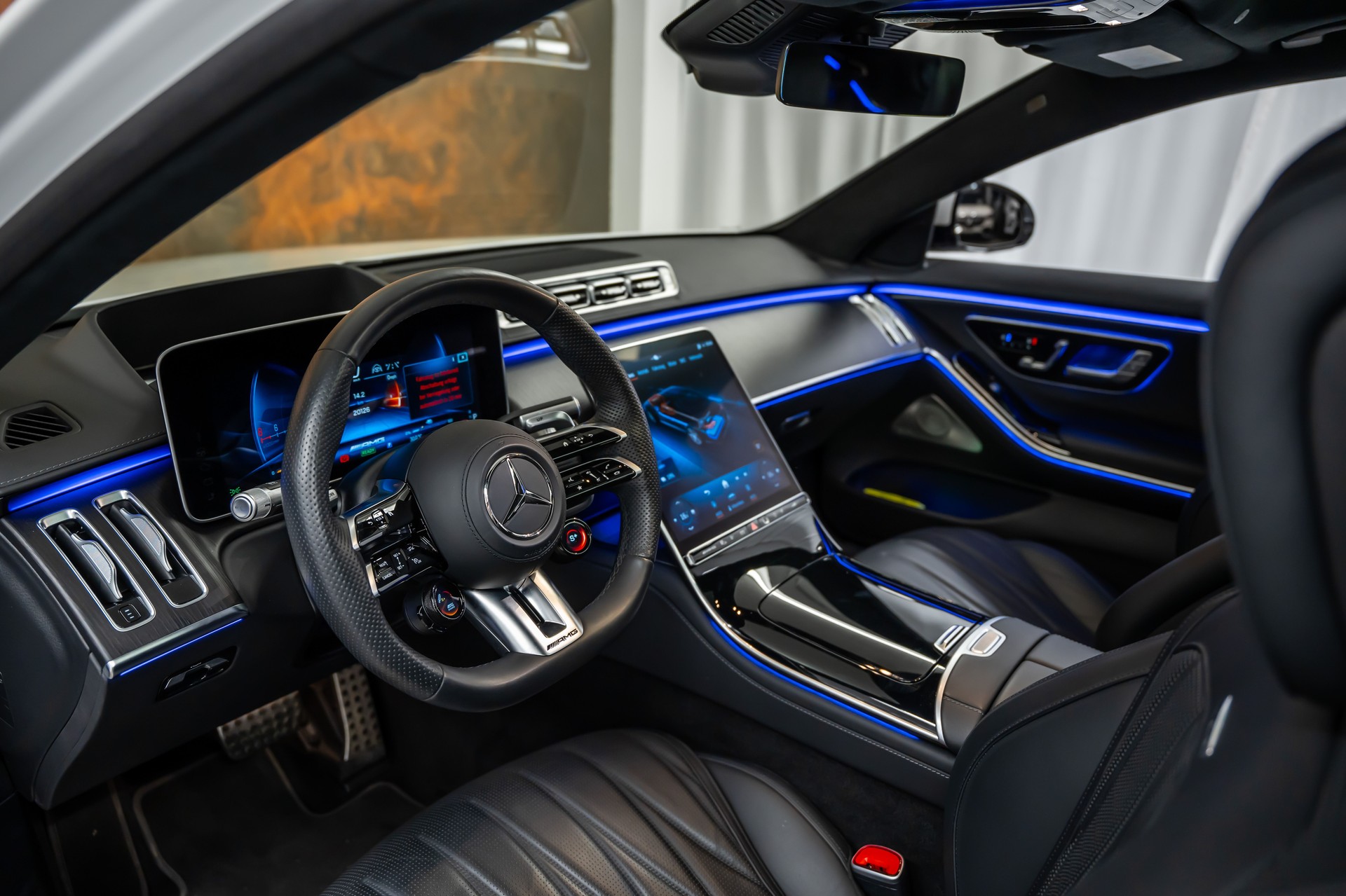 MERCEDES-BENZ S63 AMG E Performance 4Matic Lang Sonderedition *Manufaktur*Keramik*Magno*Fond-TV*-image-11