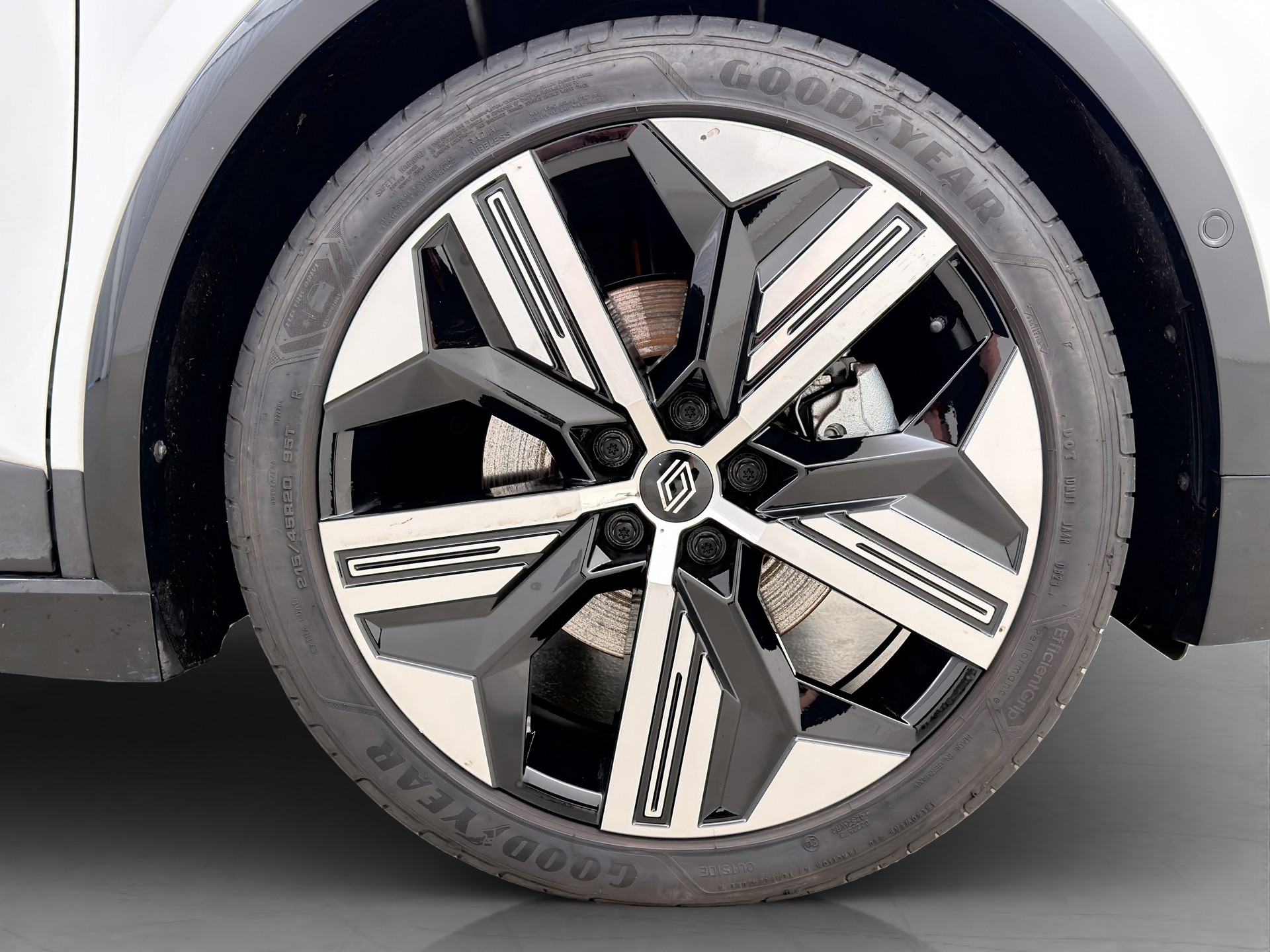 RENAULT Megane E-Tech-image-5